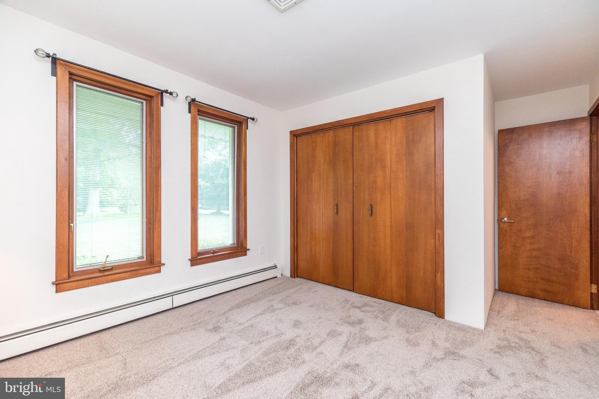 REGAL GLEN - Residential