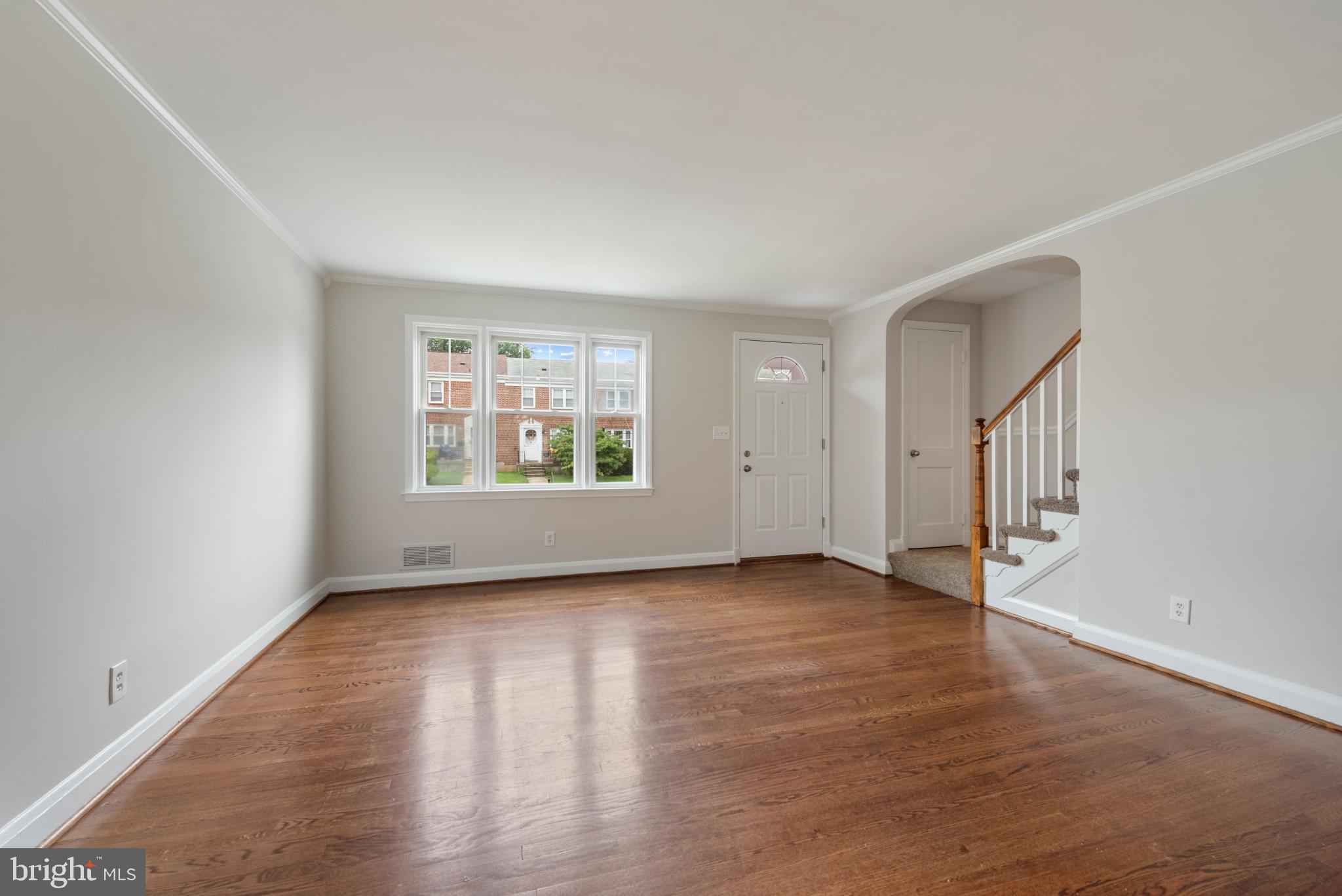 238 MEDWICK GARTH E