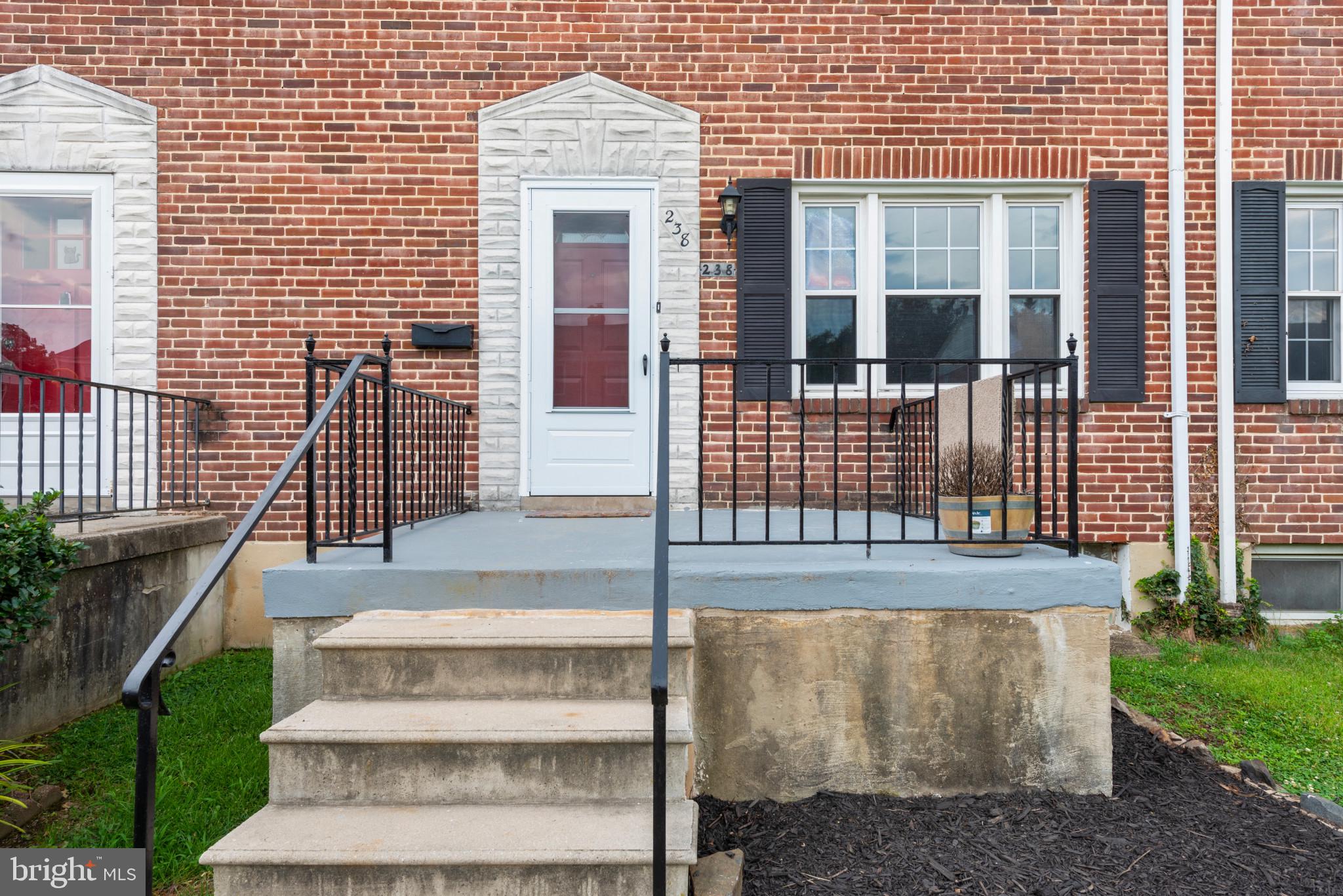 238 MEDWICK GARTH E