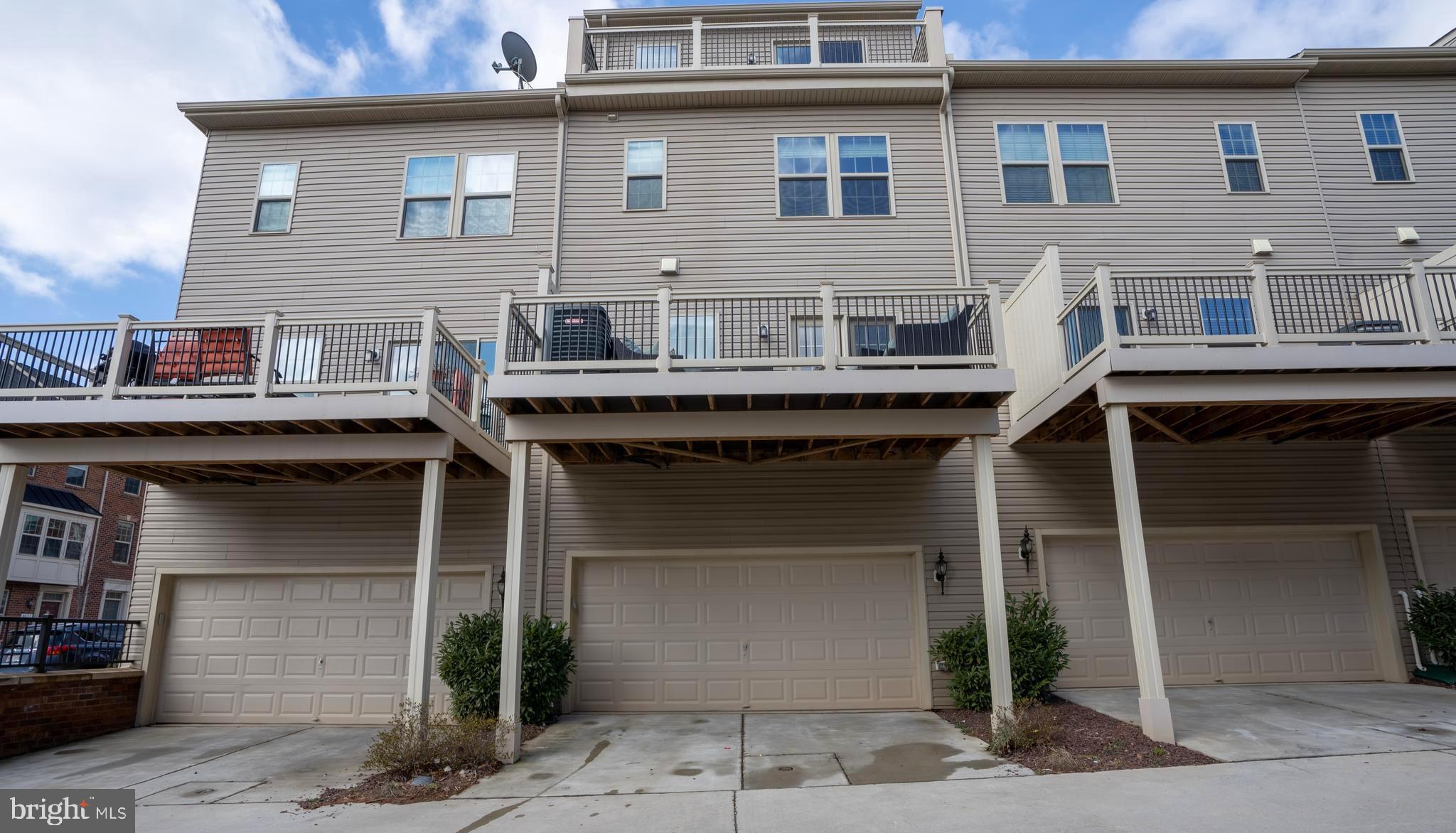 O'DONNELL SQUARE - Residential