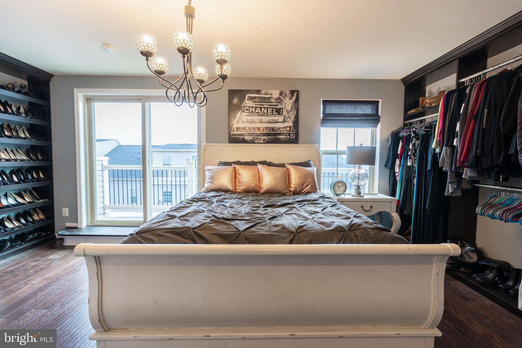 O'DONNELL SQUARE - Residential