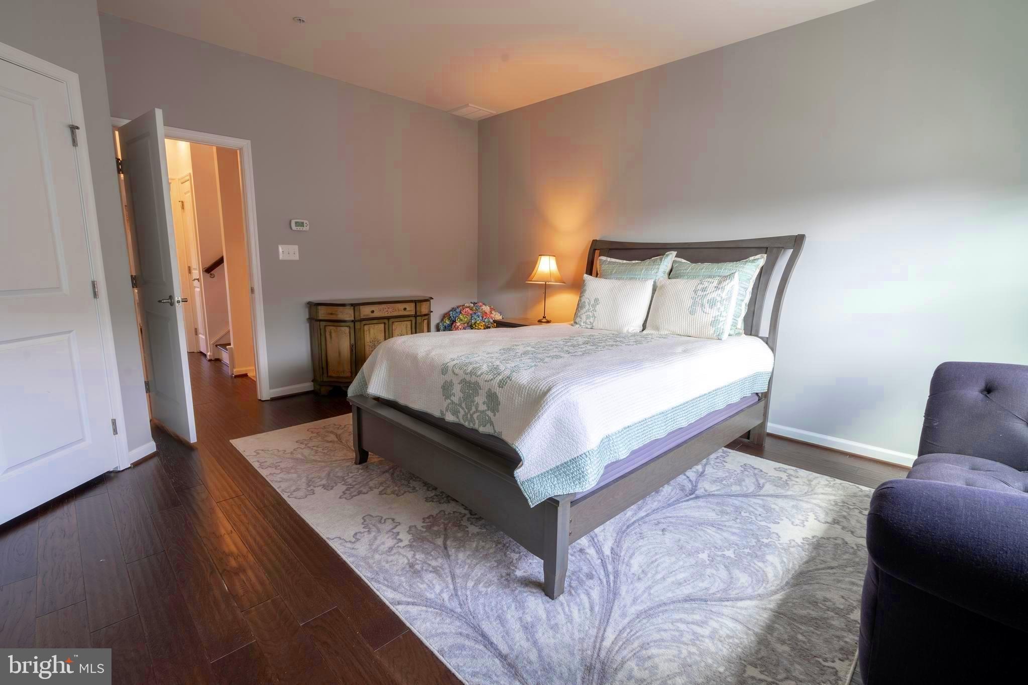 O'DONNELL SQUARE - Residential