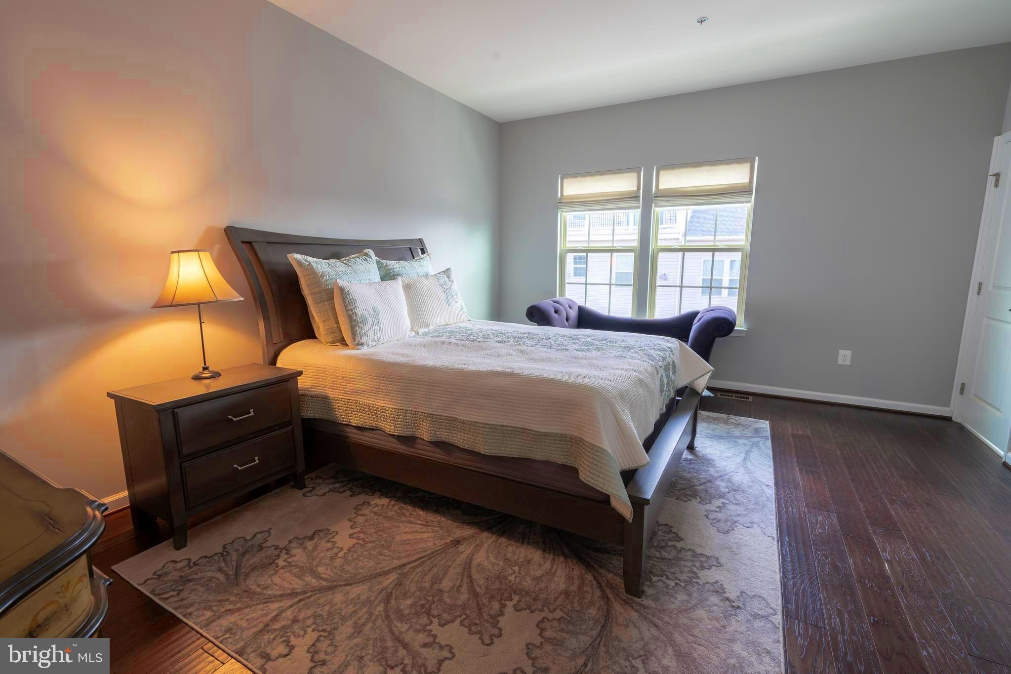 O'DONNELL SQUARE - Residential