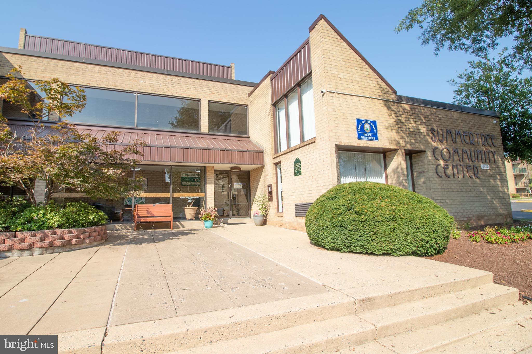 SUMMERTREE CONDO APTS - Residential