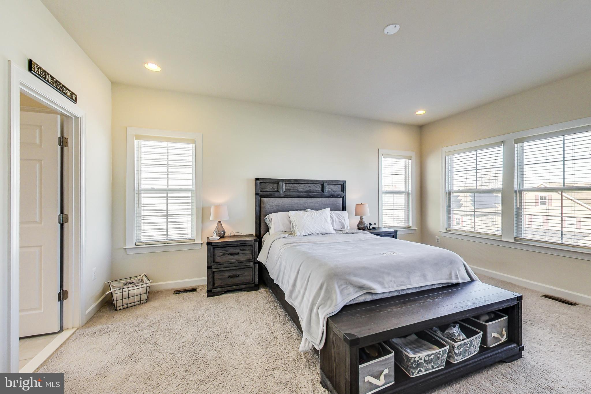 EMBREY MILL - Residential