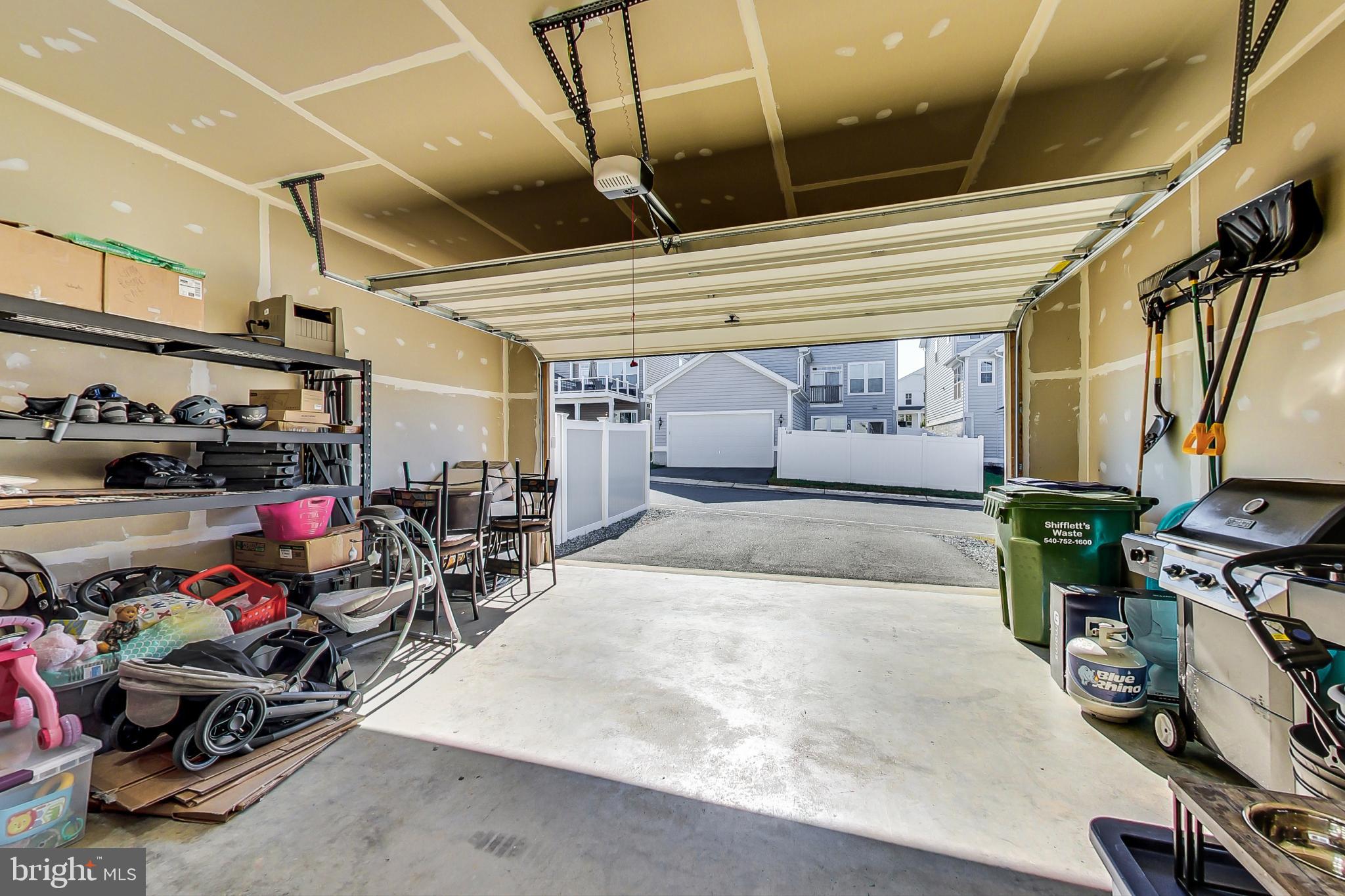 EMBREY MILL - Residential