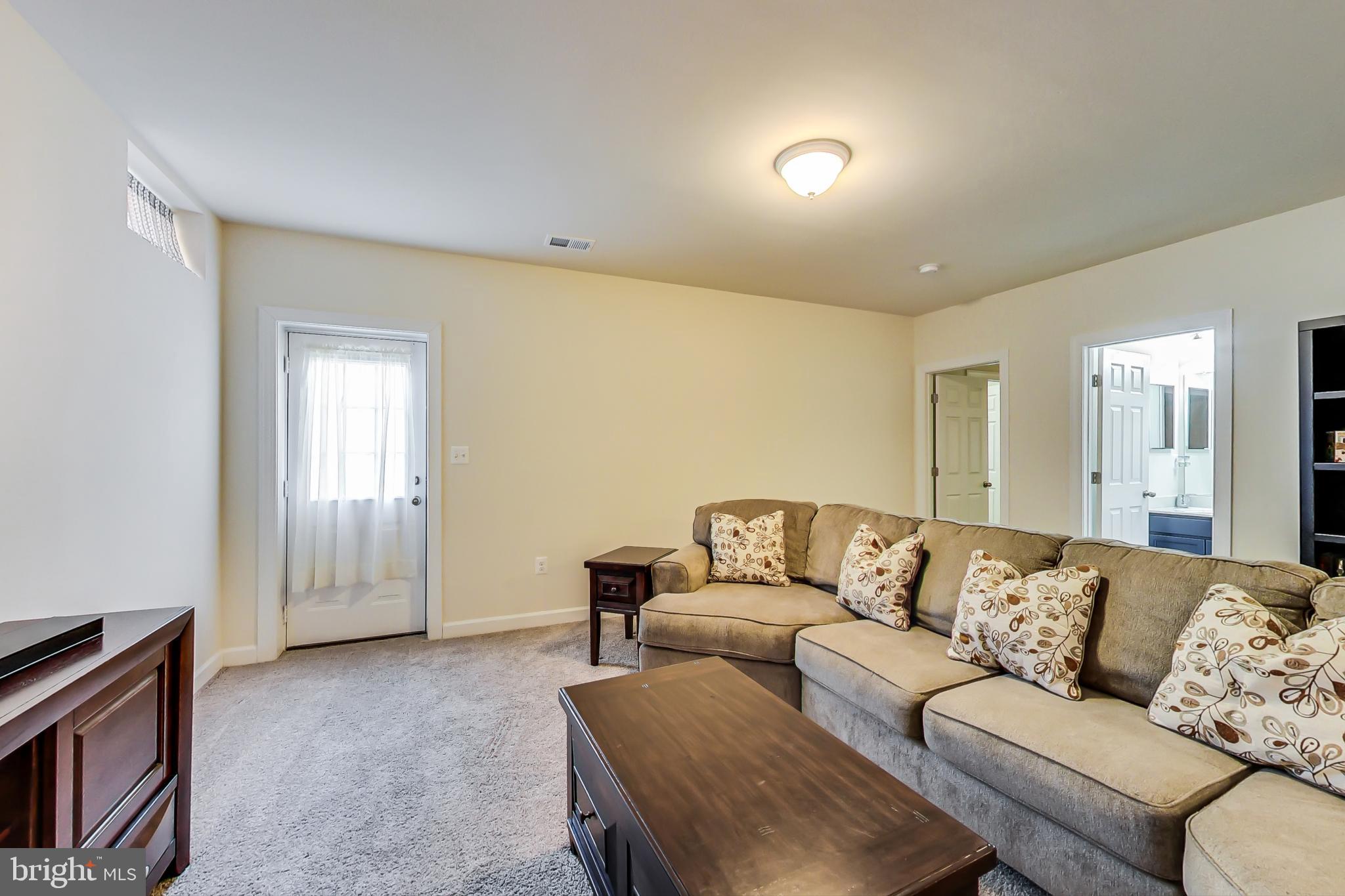 EMBREY MILL - Residential