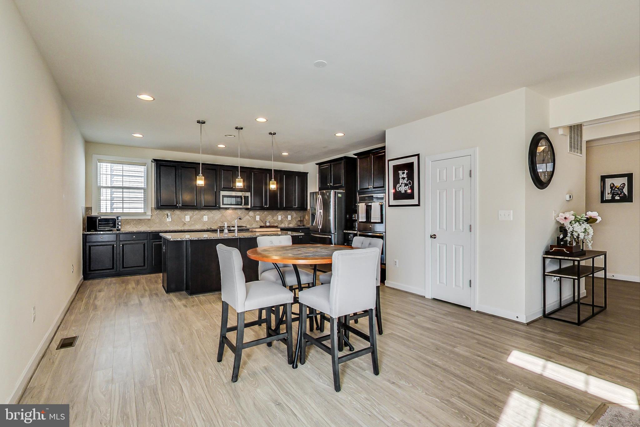 EMBREY MILL - Residential