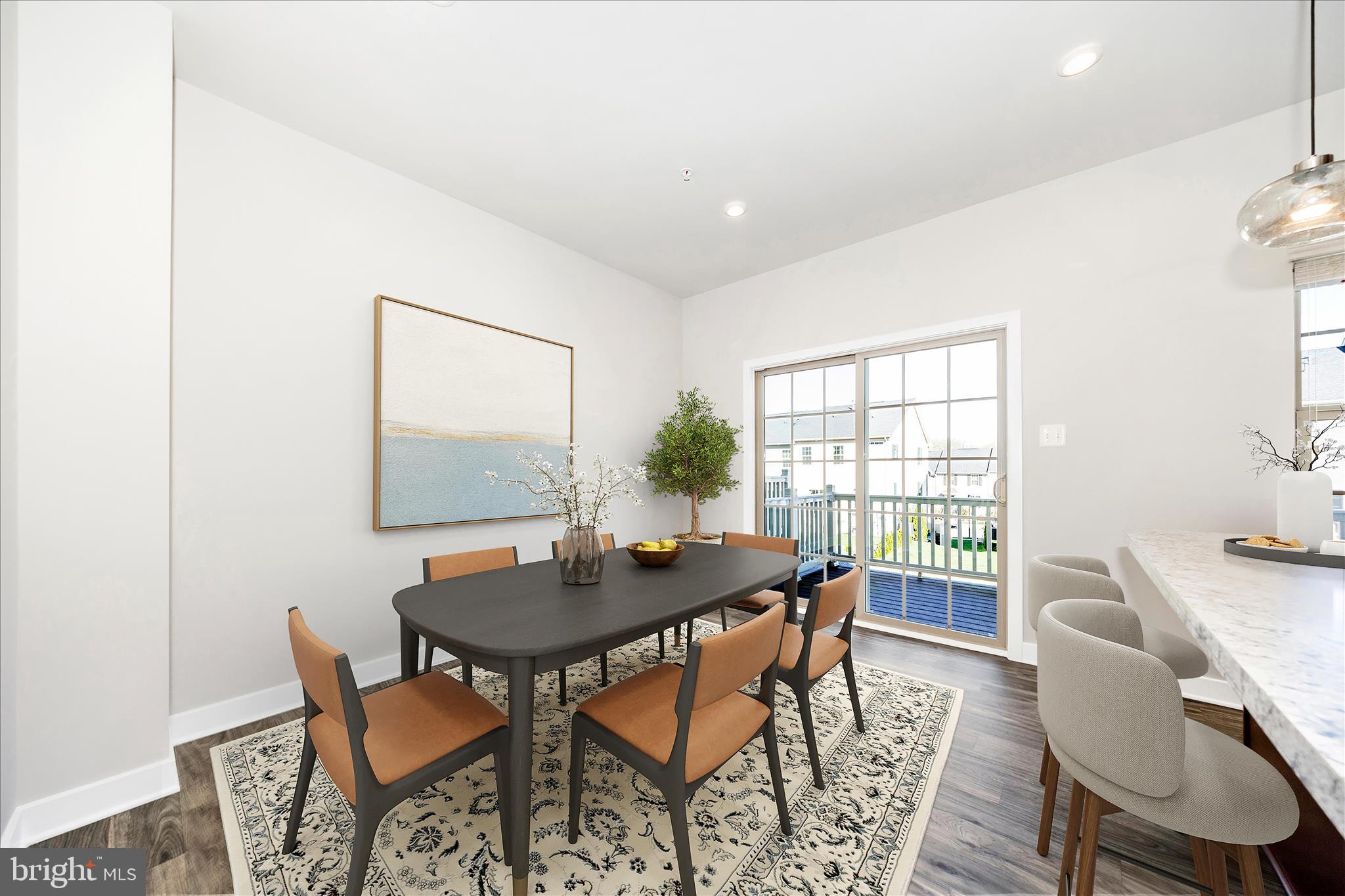 LAKE LINGANORE - Residential