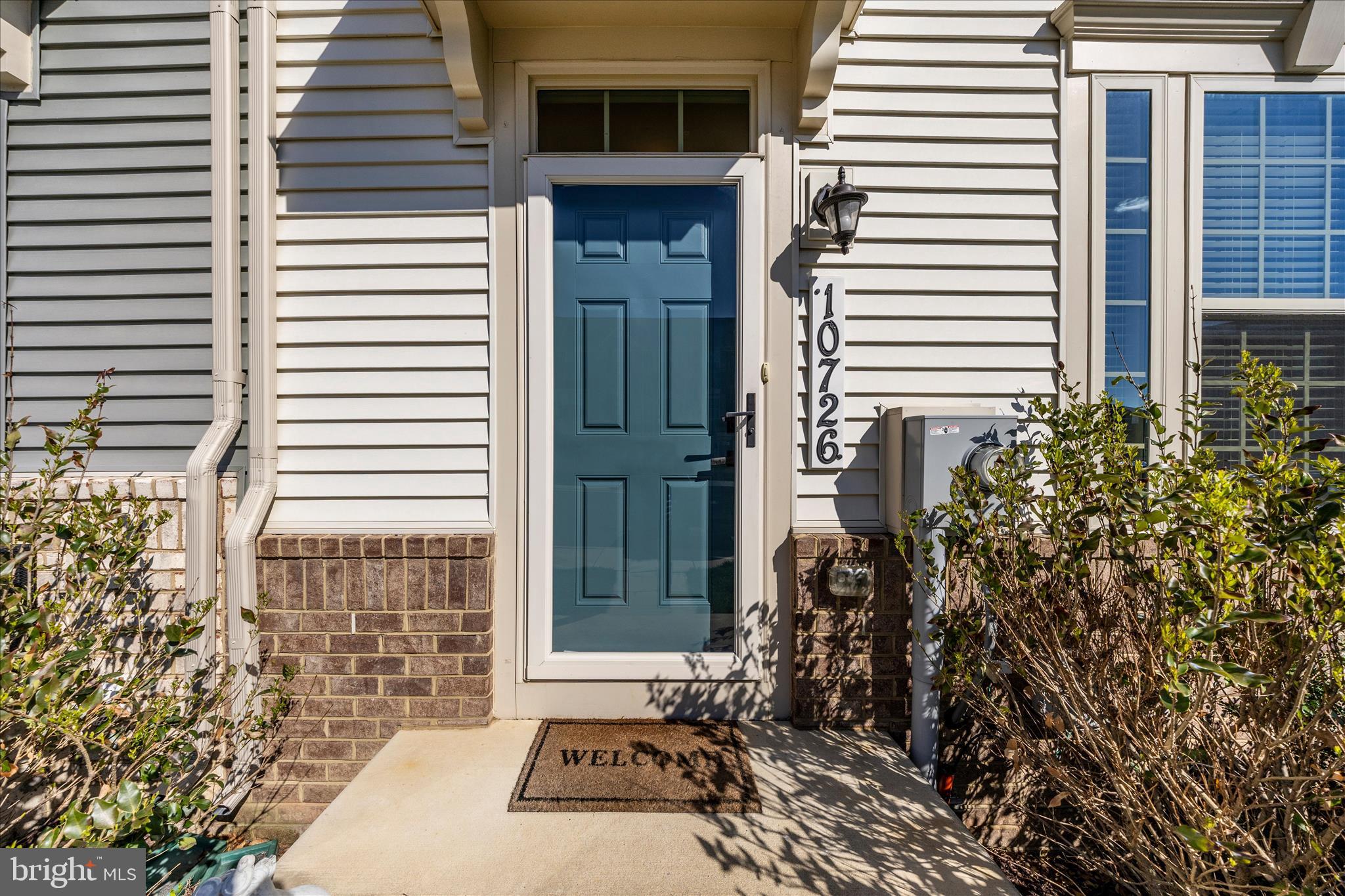 LAKE LINGANORE - Residential