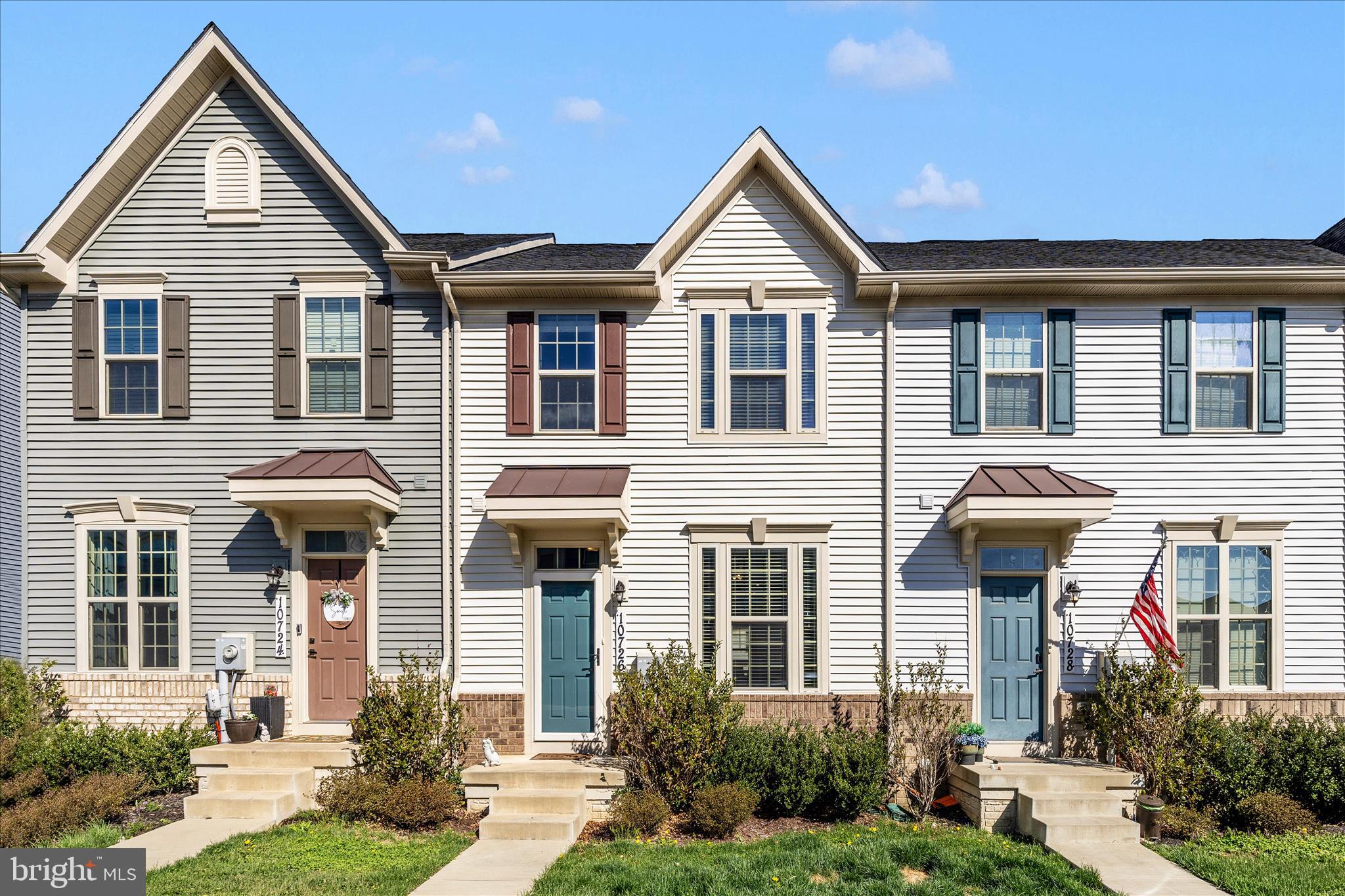 LAKE LINGANORE - Residential