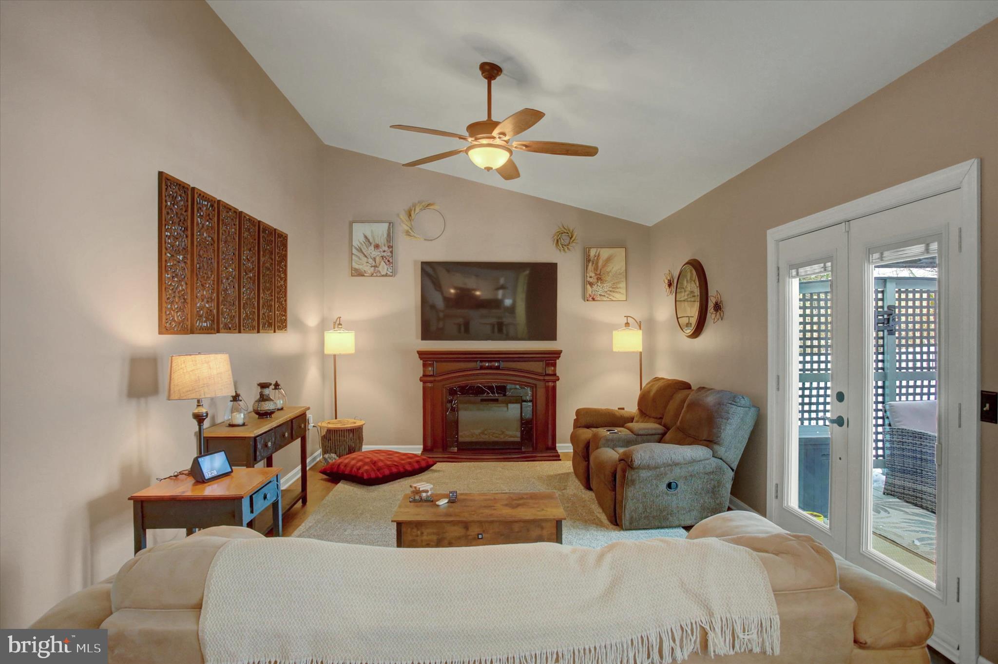 RIDGEVIEW - Residential