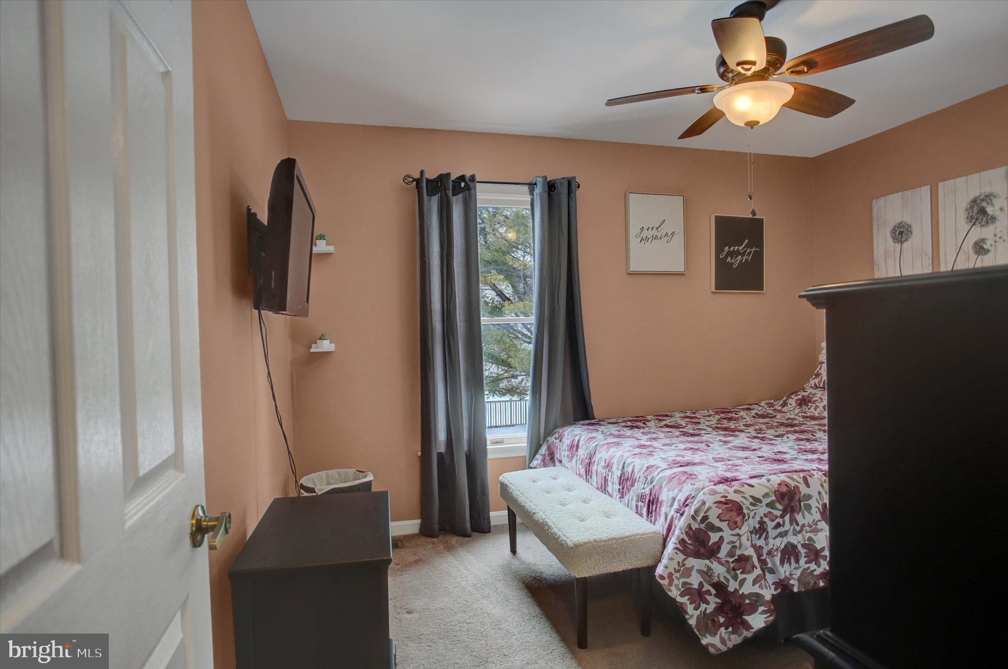 RIDGEVIEW - Residential