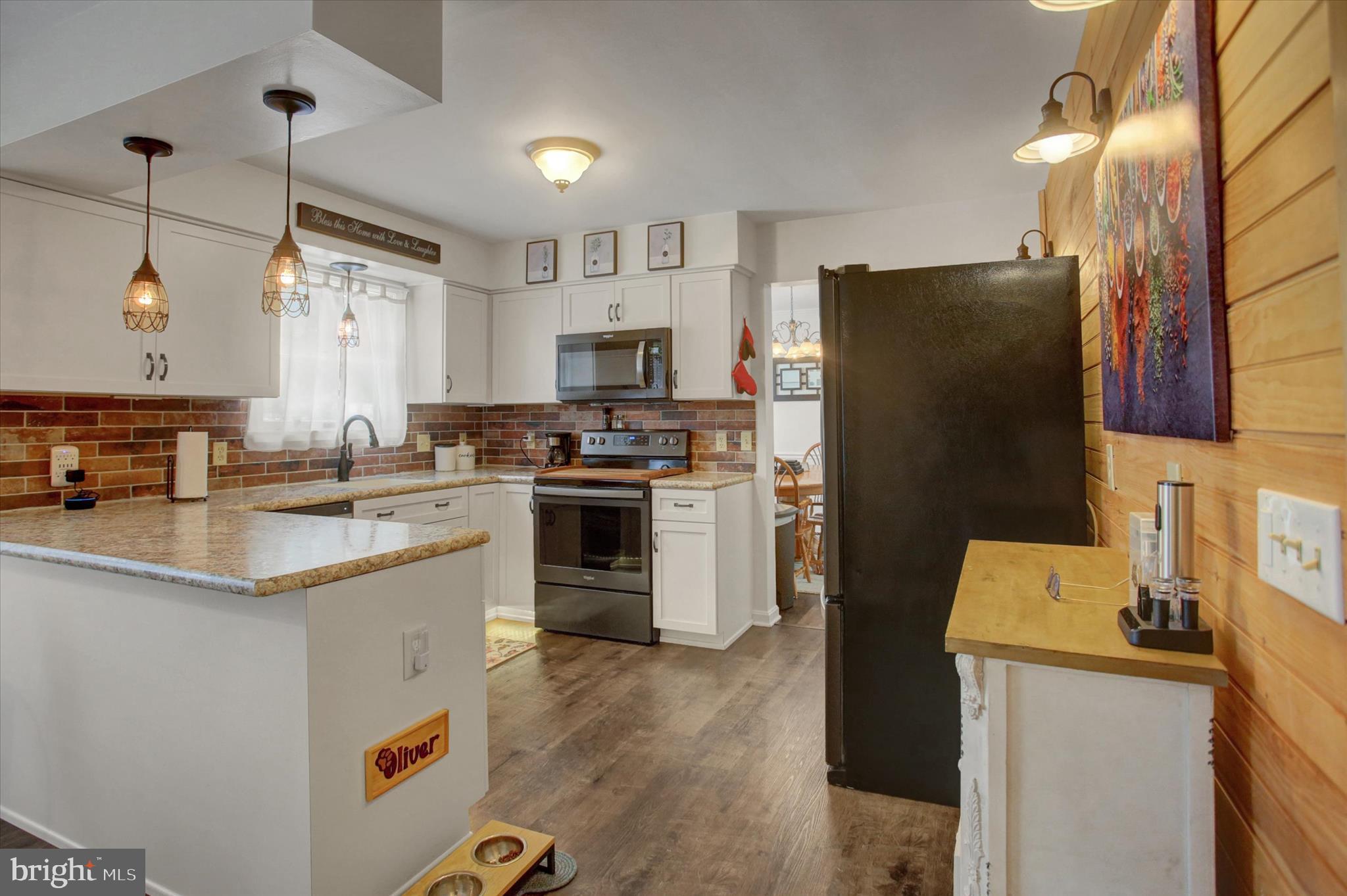 RIDGEVIEW - Residential