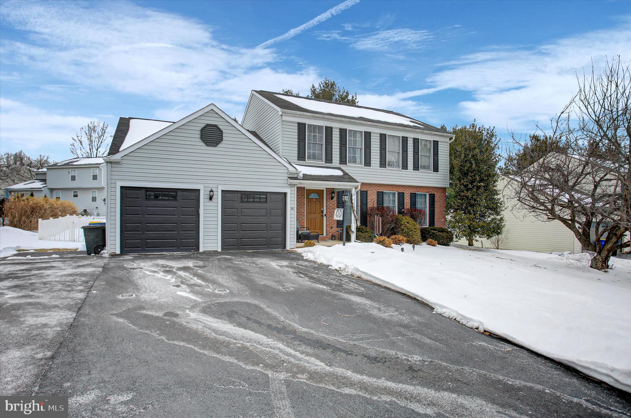 RIDGEVIEW - Residential