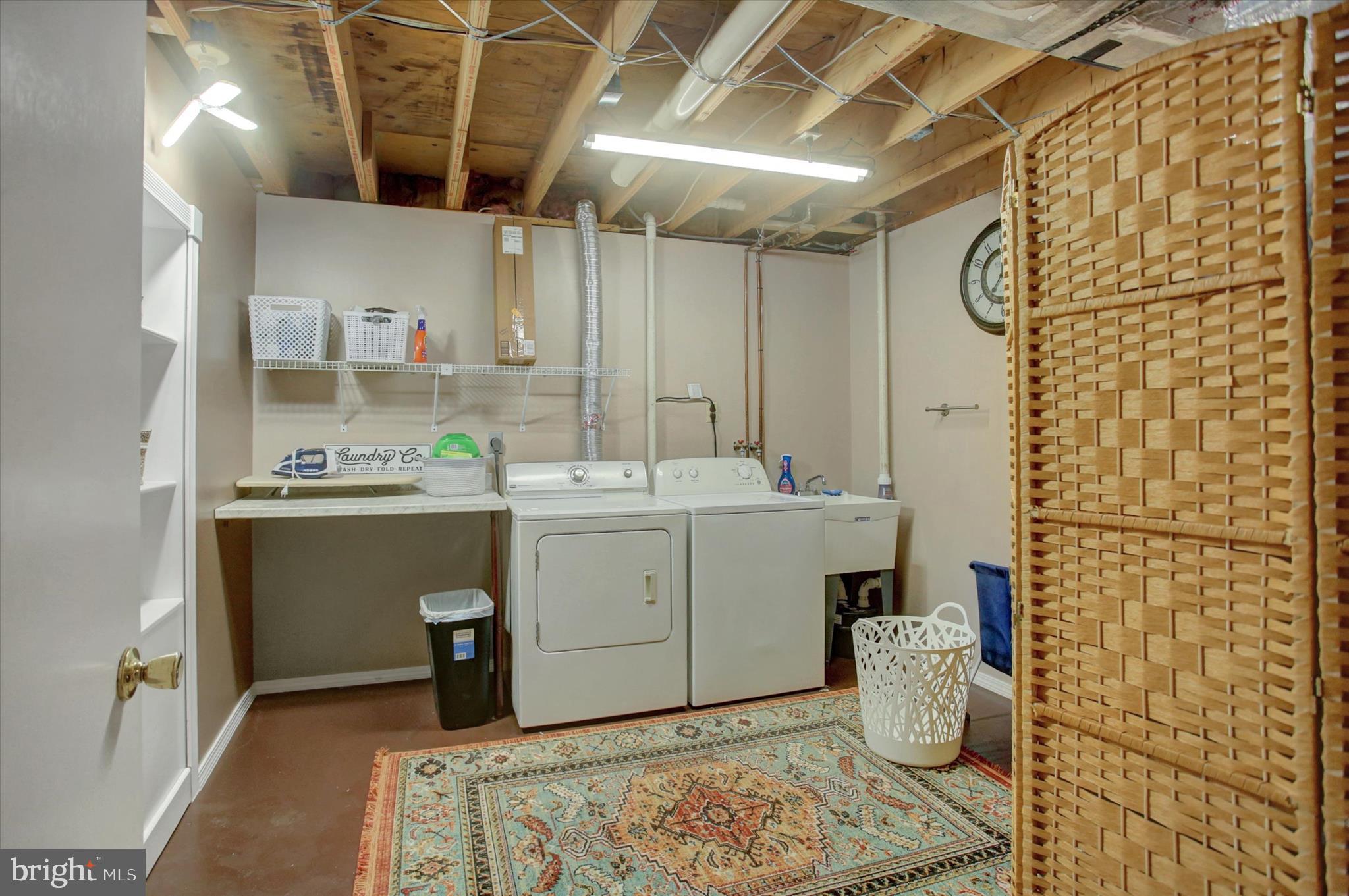 RIDGEVIEW - Residential