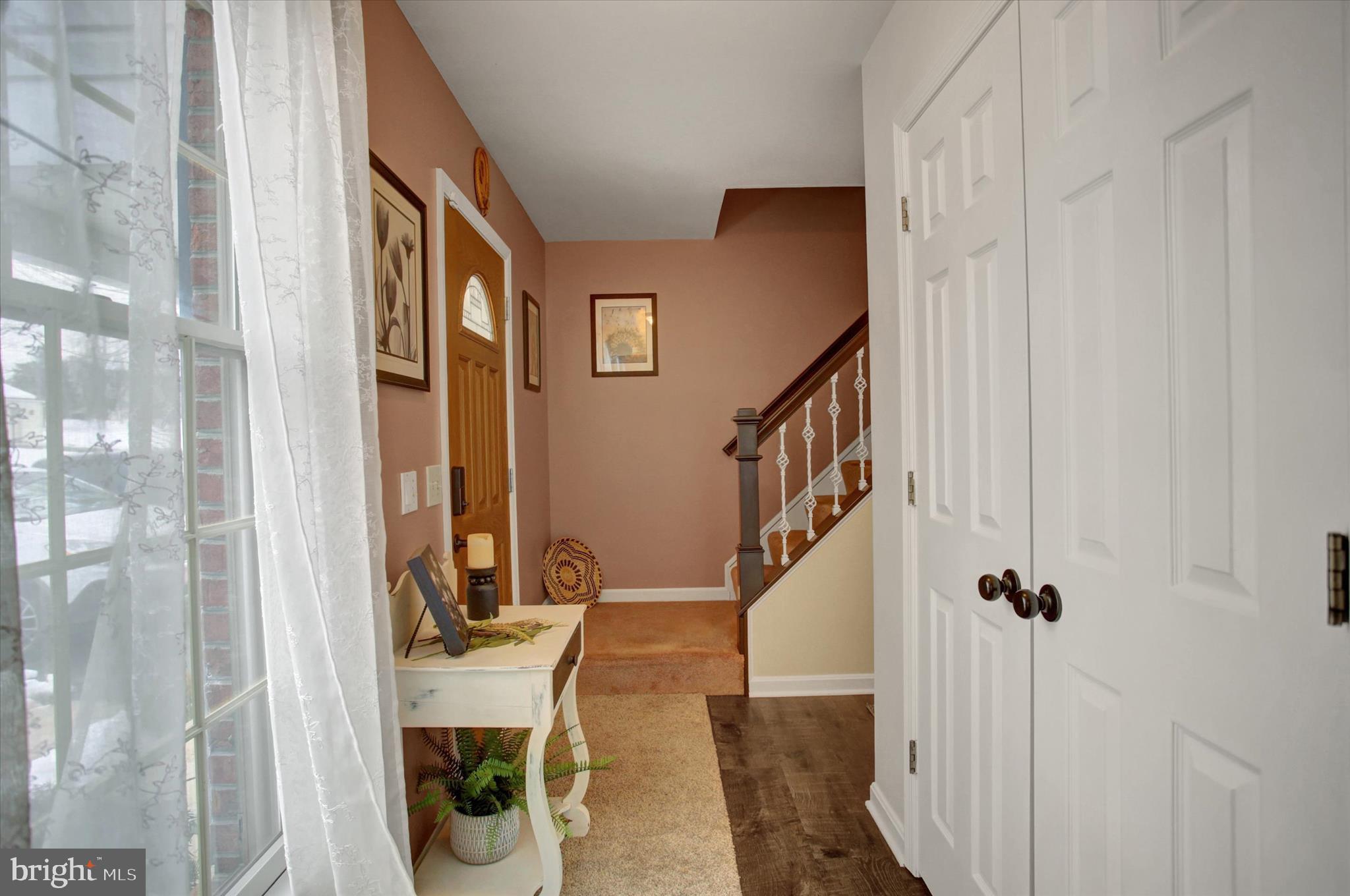 RIDGEVIEW - Residential