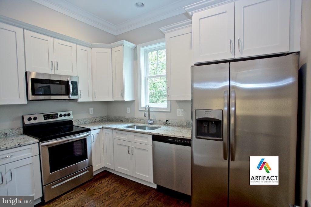 LEWINSVILLE HEIGHTS - Residential