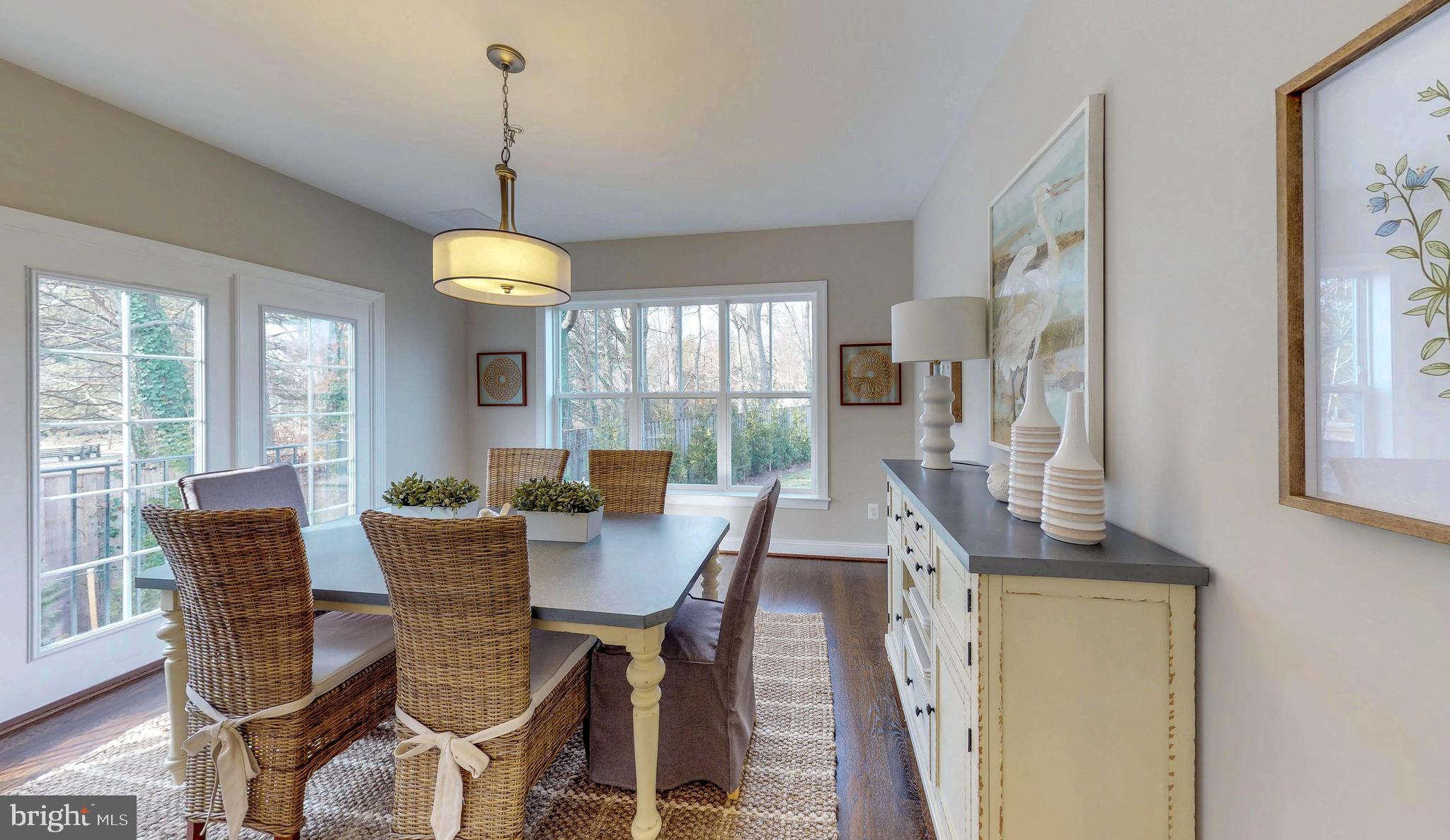 OAKTON VIEW - Residential