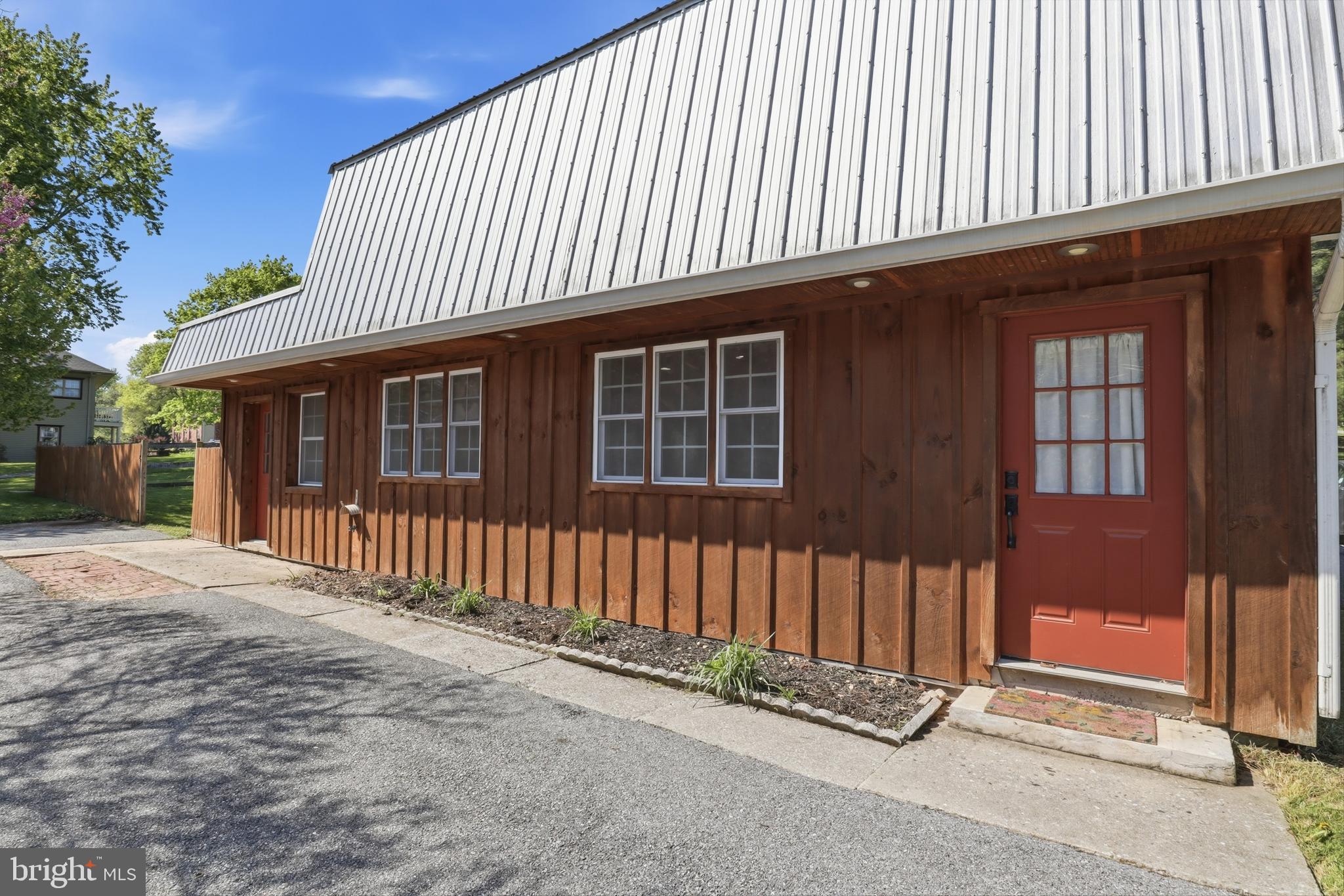 625 PLEASANT VIEW ROAD