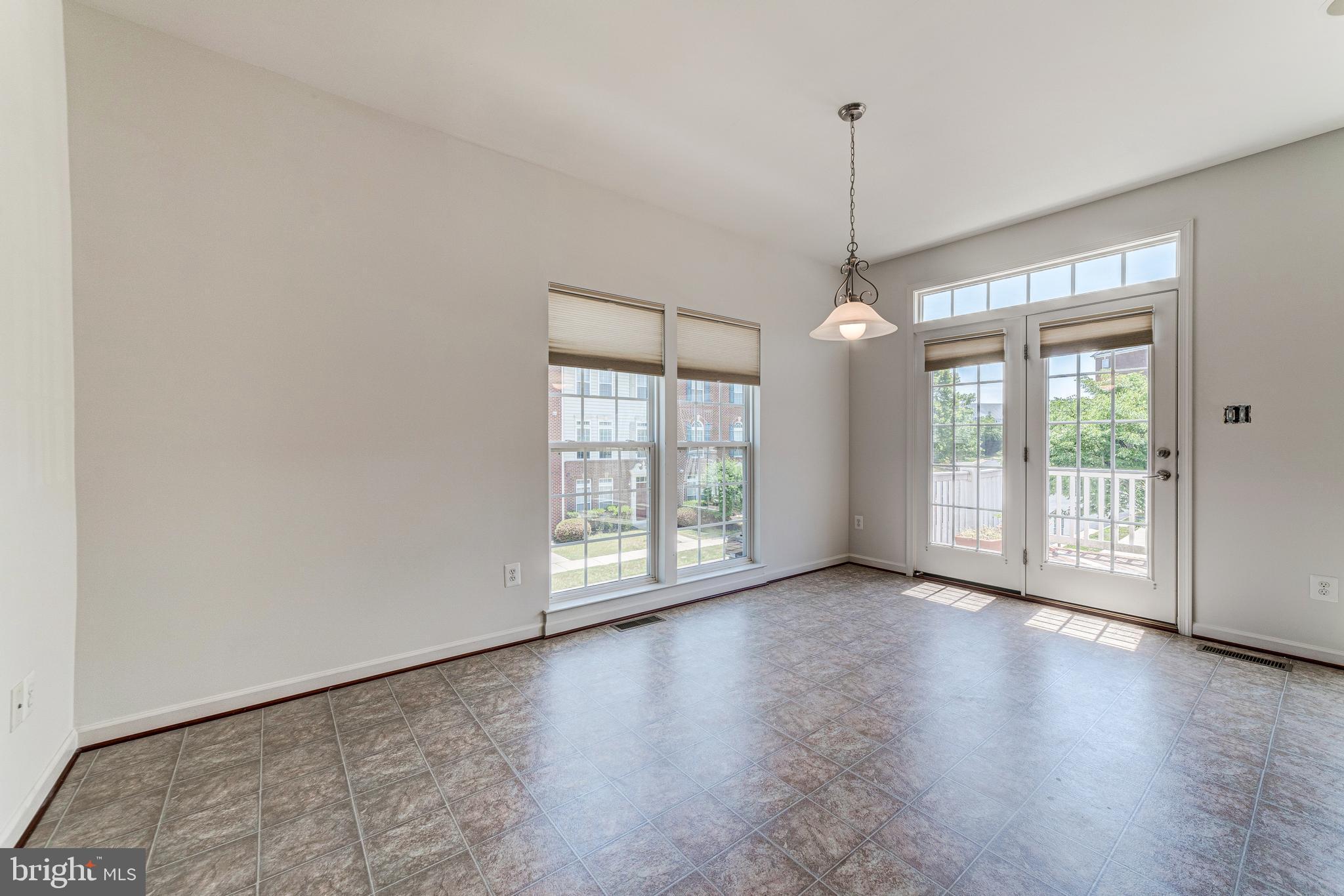 POTOMAC CLUB - Residential