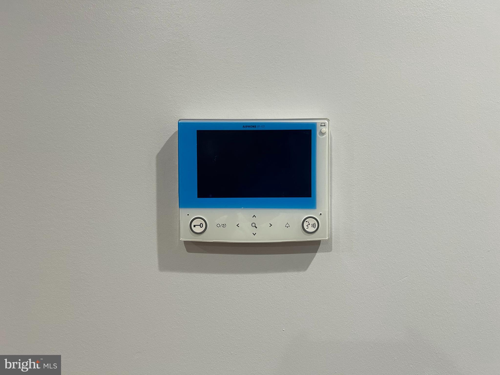 UNIVERSITY CITY - Residential Lease