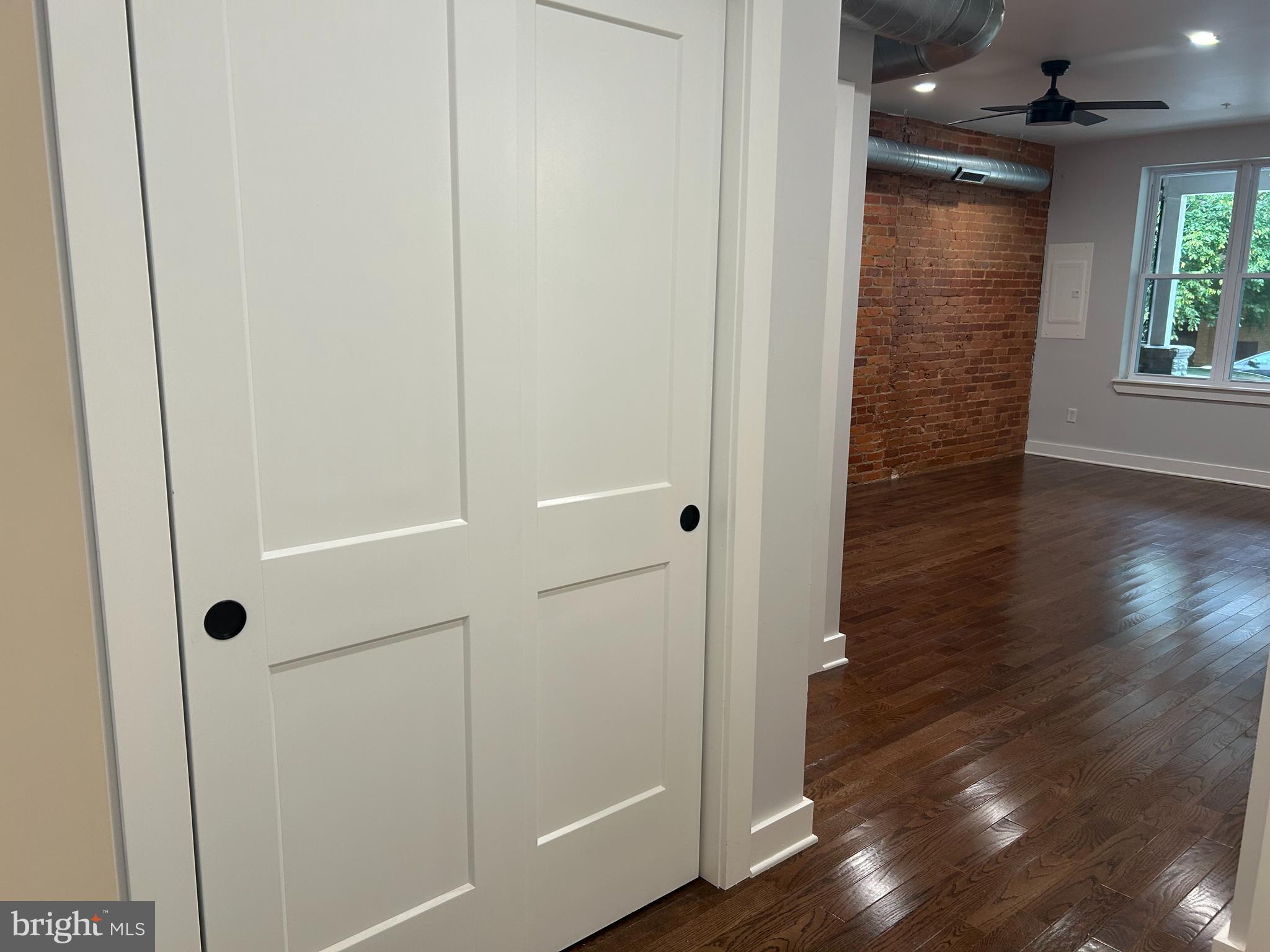 UNIVERSITY CITY - Residential Lease