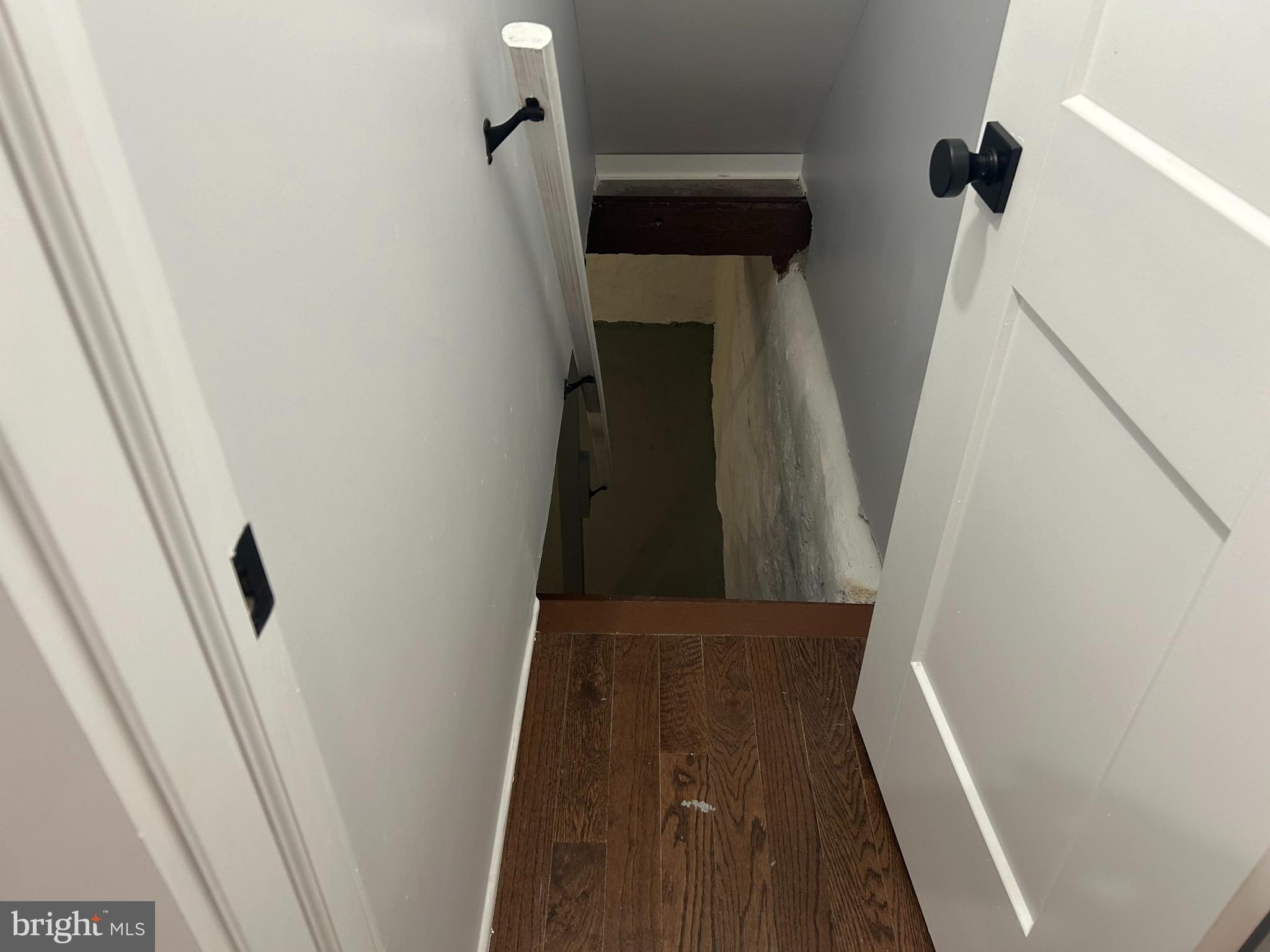 UNIVERSITY CITY - Residential Lease