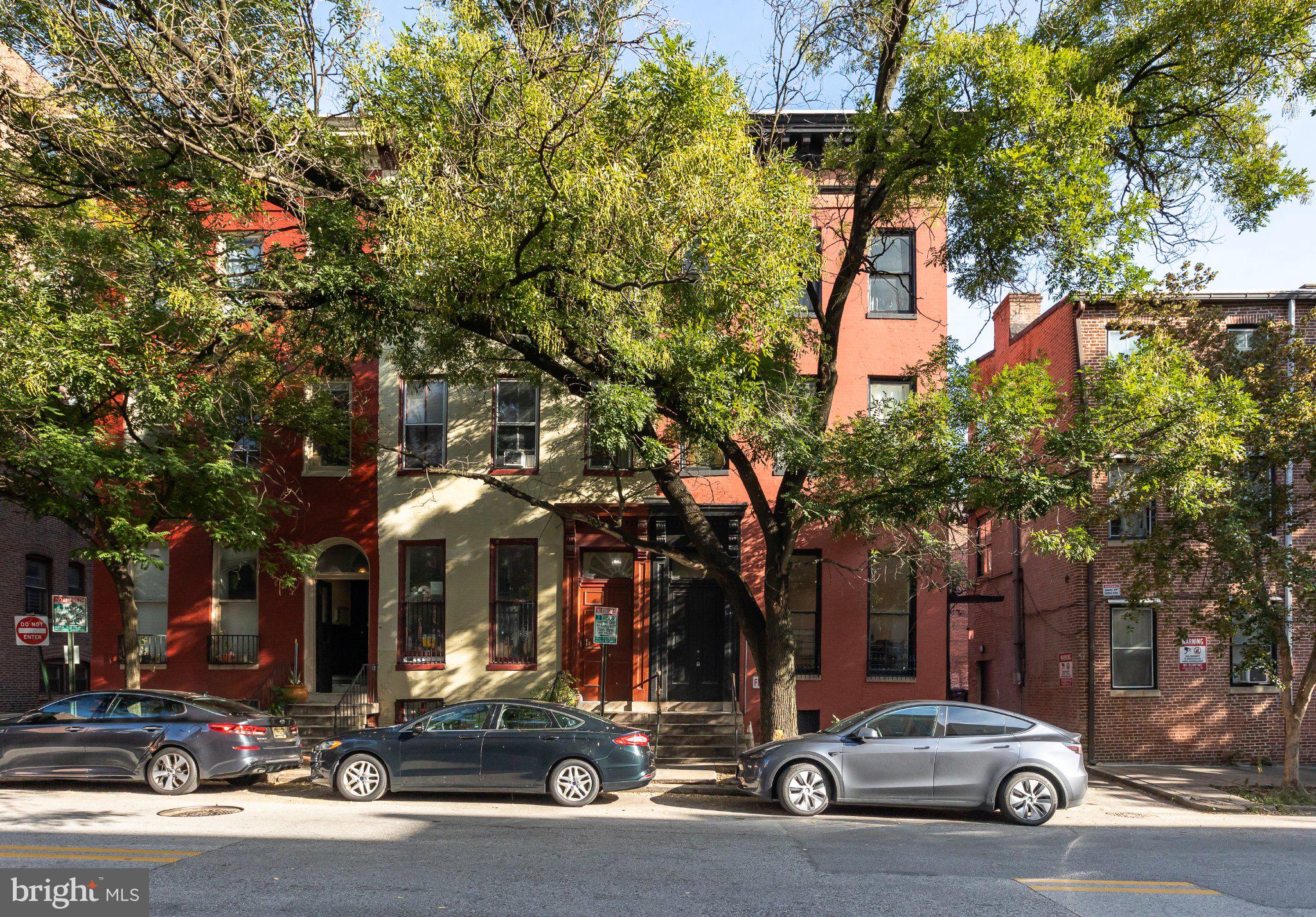 14 E READ STREET
