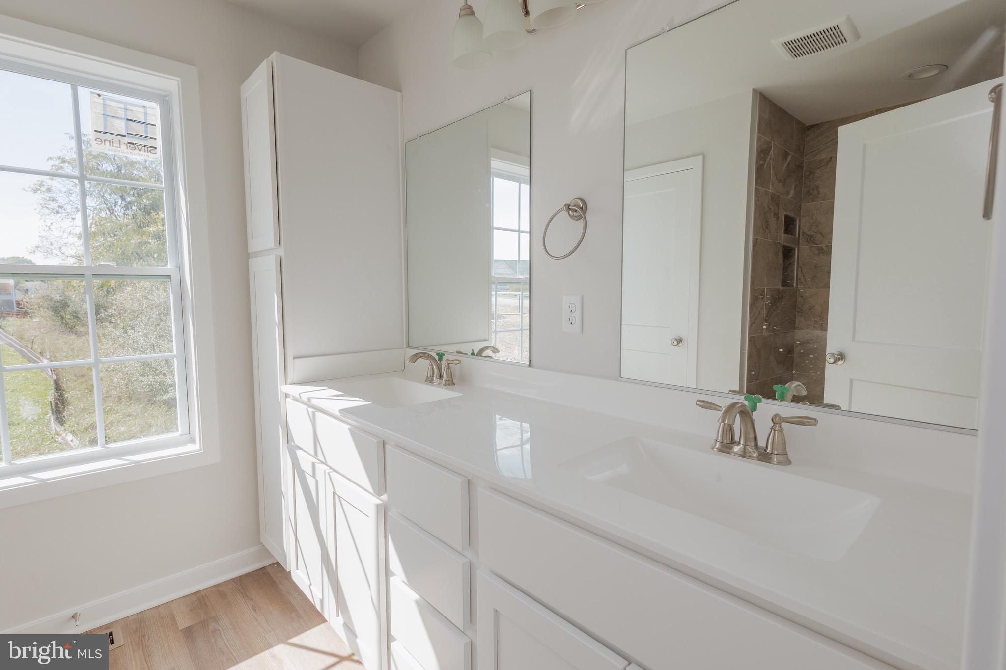 HARVEST GLEN - Residential