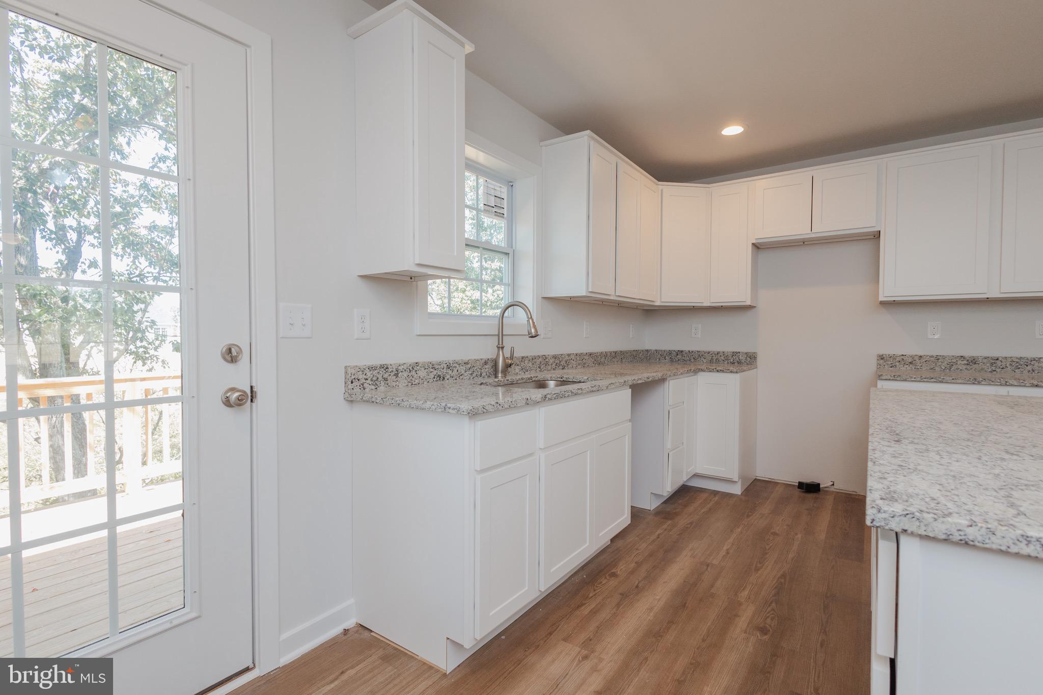 HARVEST GLEN - Residential