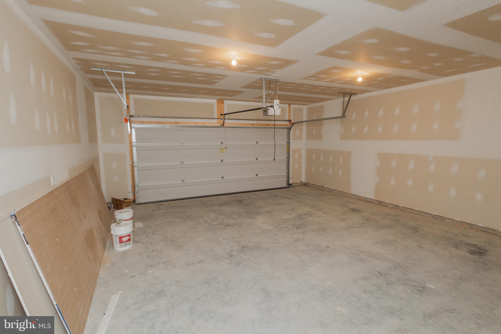 HARVEST GLEN - Residential