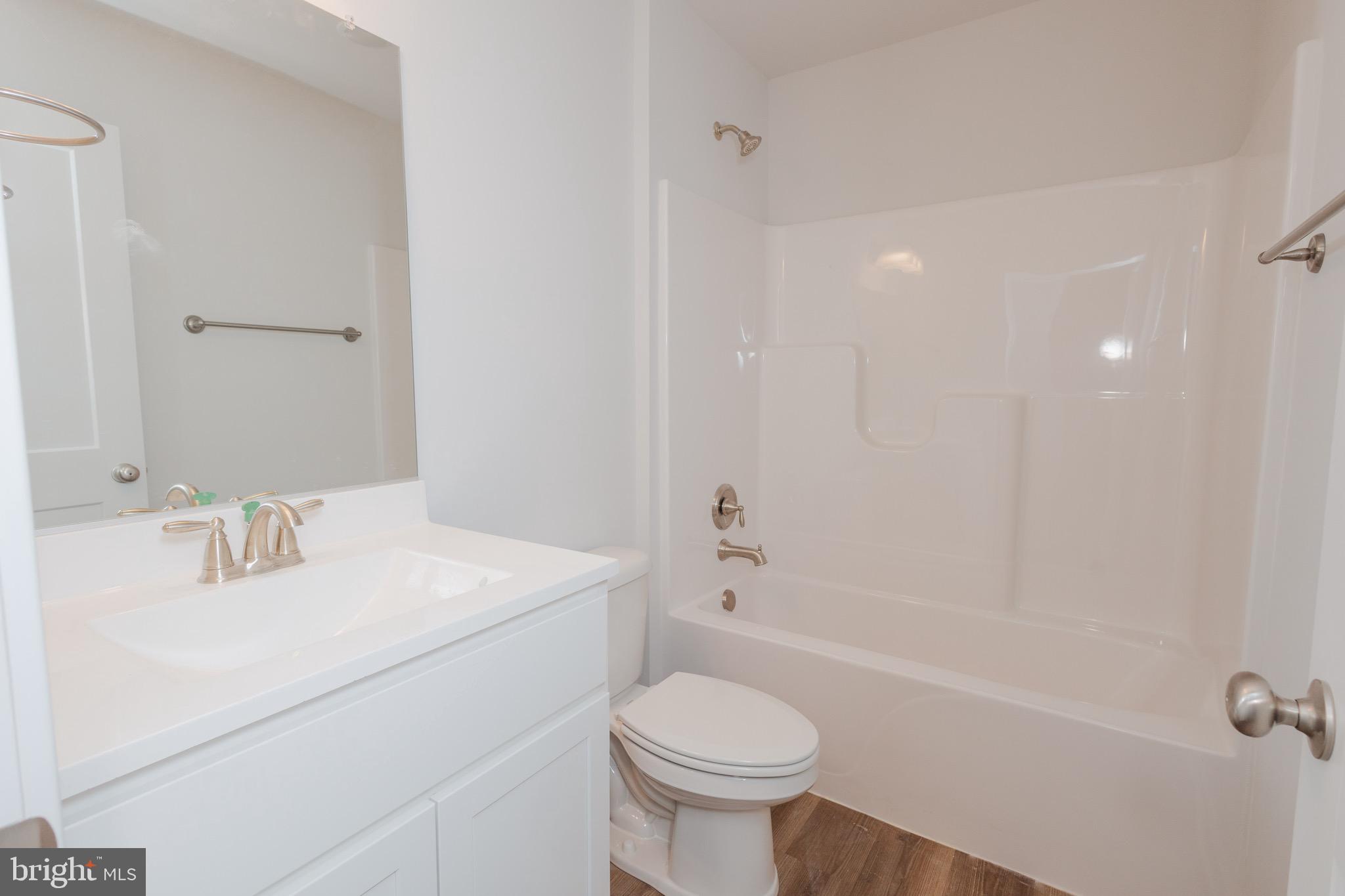 HARVEST GLEN - Residential