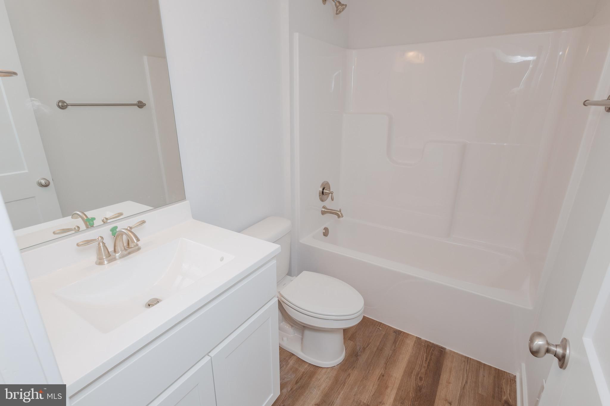 HARVEST GLEN - Residential