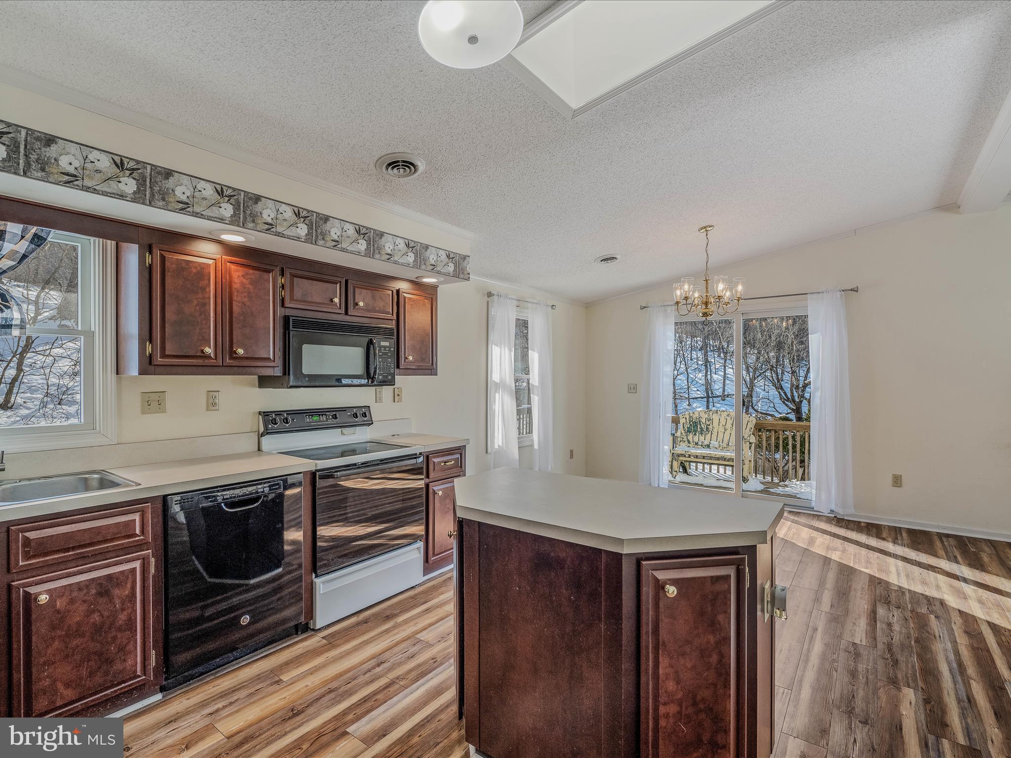 CROSFIELD ADDITION - Residential