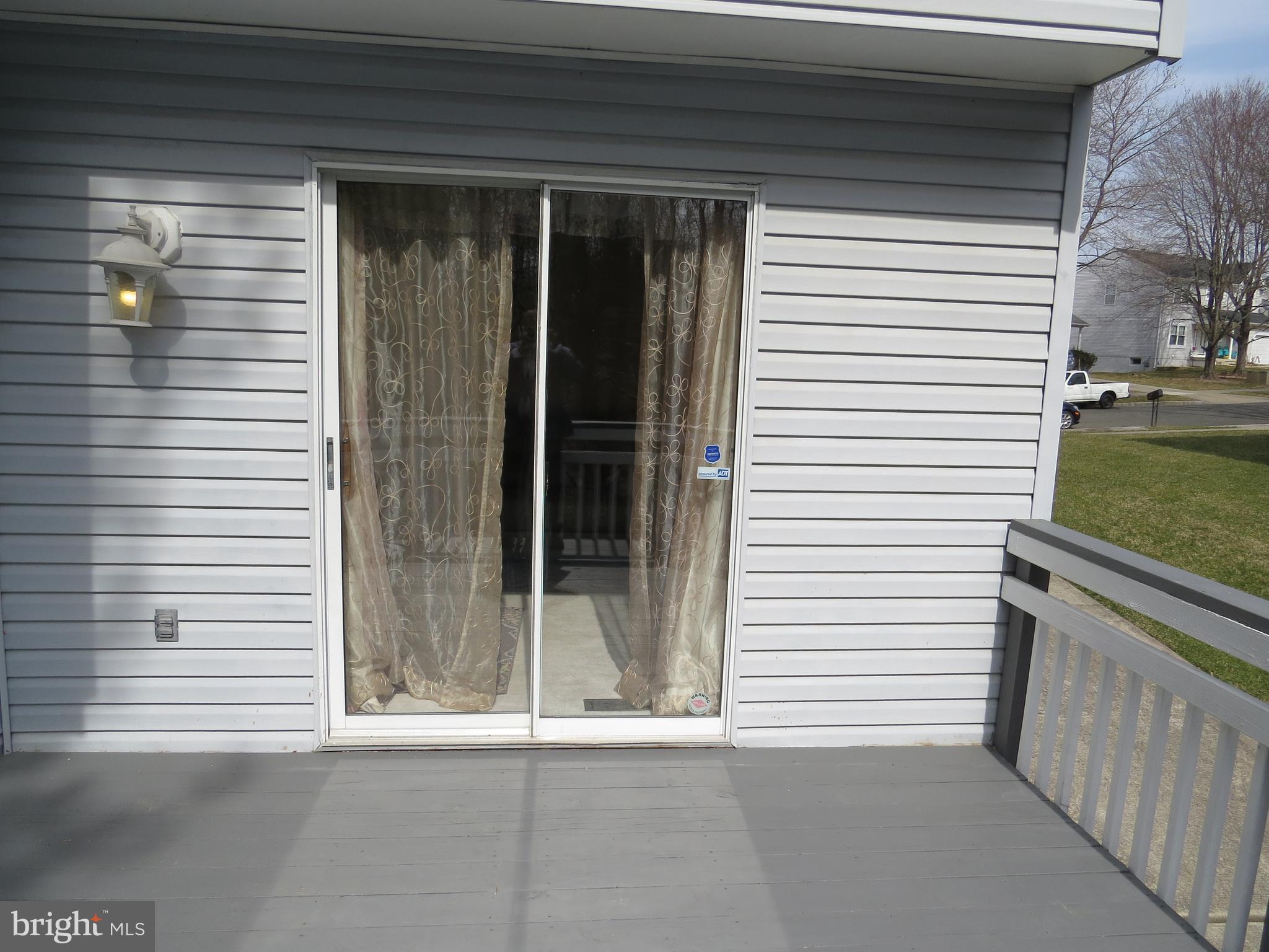 YORKSHIRE KNOLLS - Residential