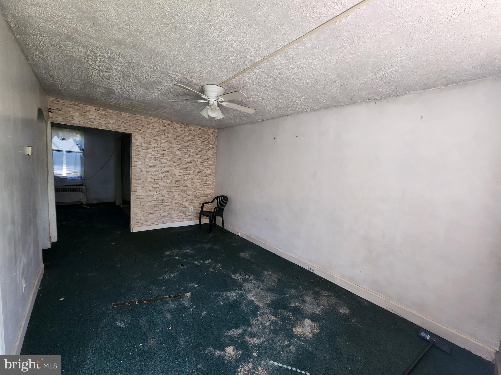 933 N FRANKLINTOWN ROAD
