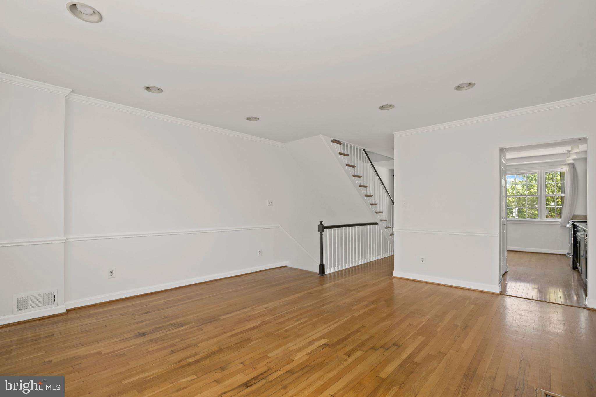 OLD TOWN ALEXANDRIA - Residential Lease