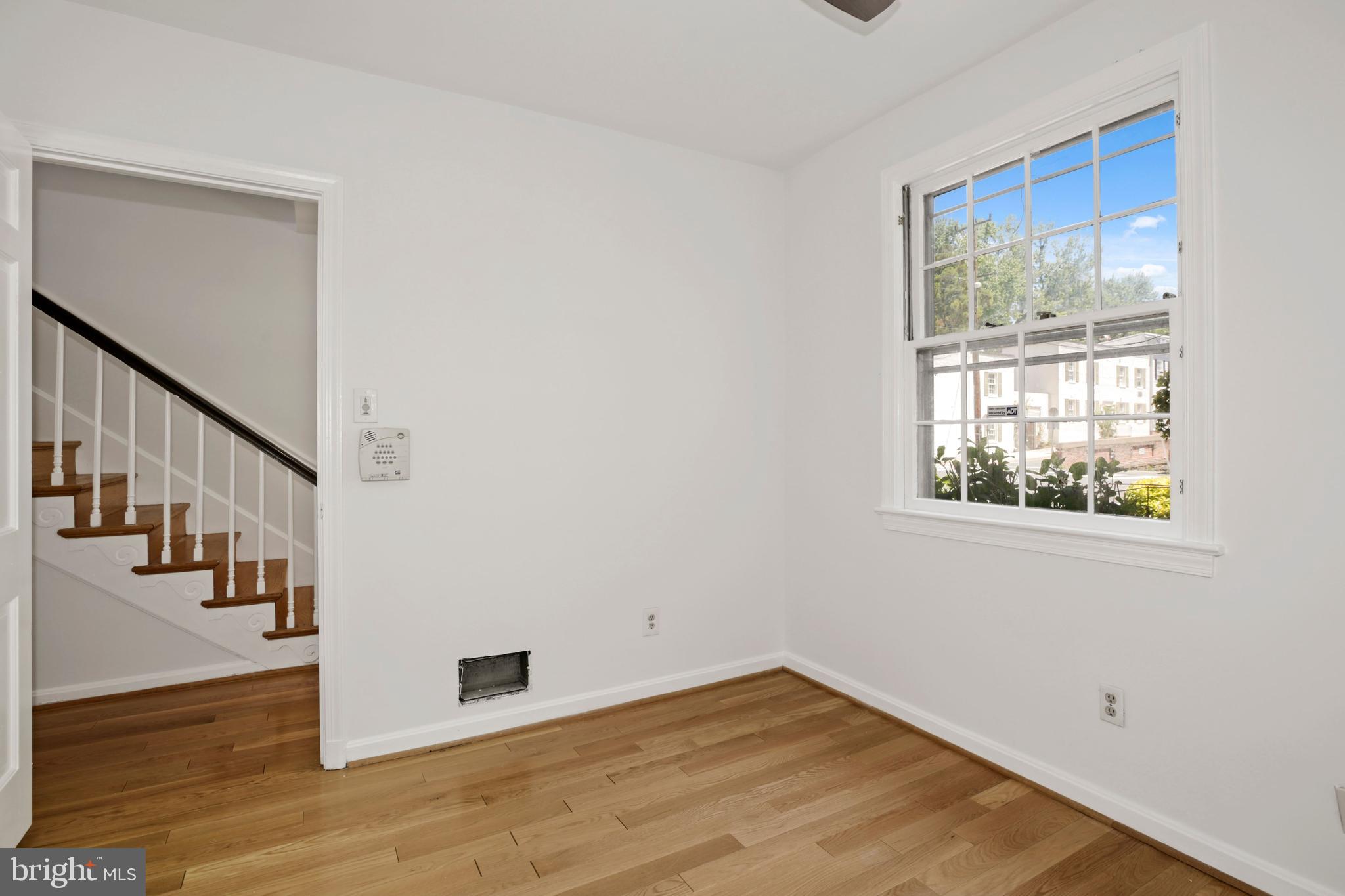 OLD TOWN ALEXANDRIA - Residential Lease