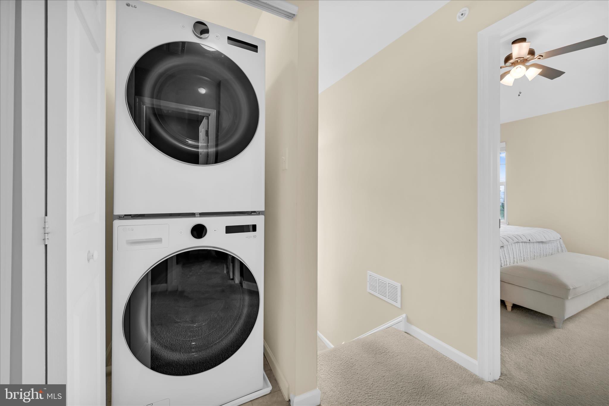 HEATHERBROOK - Residential