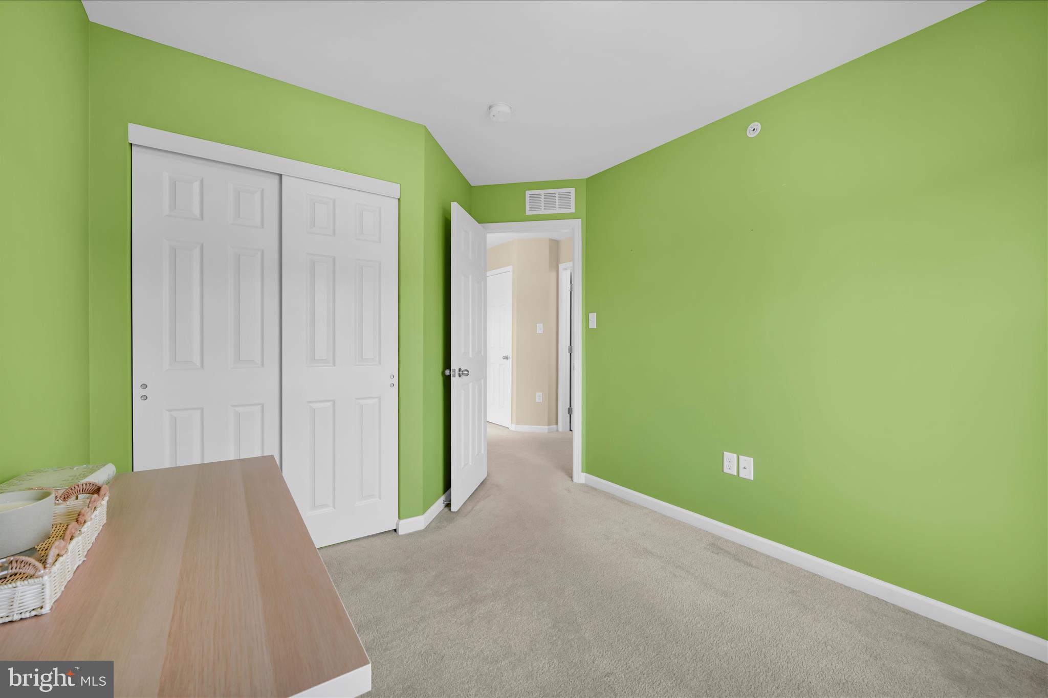 HEATHERBROOK - Residential