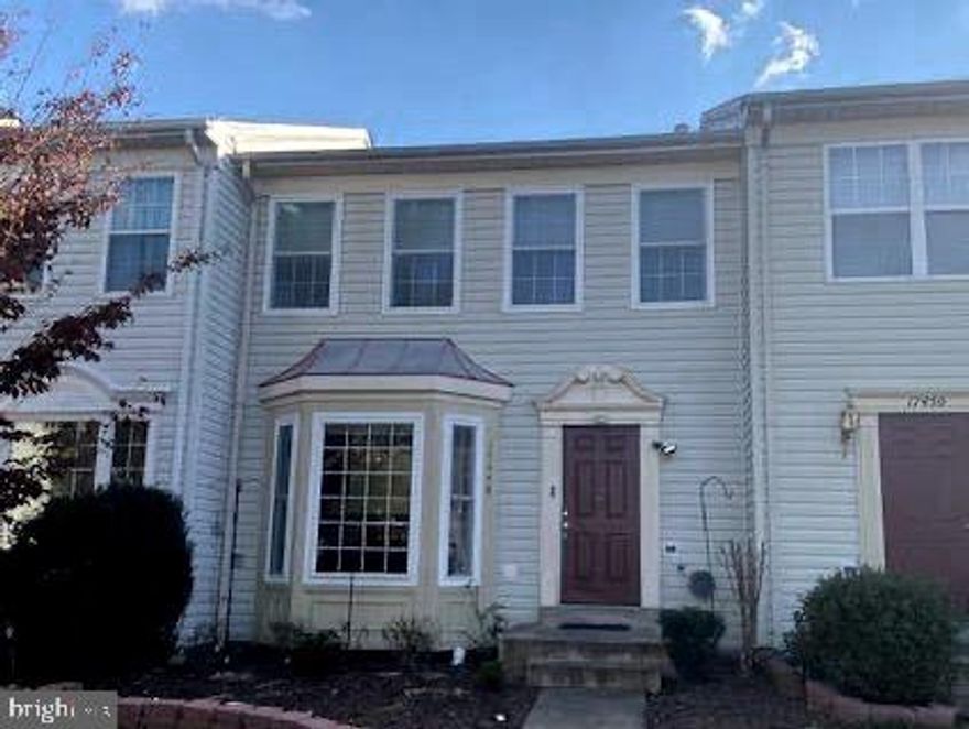 Lease in effect until January 31, 2025. Investors Dream: Tenant in Place!
Seize this exceptional investment opportunity with a tenant already occupying this stunning townhome! 
Step into contemporary living with this beautifully updated townhome boasting a modern and sleek design. The main level features an updated kitchen, spacious dining area, and a large family room with a sliding glass door leading to a generous deck overlooking serene trees.
Escape to the upper-level owner's suite, where a modern, open, and luxurious bathroom awaits. Enjoy ample space and elegant finishes for ultimate relaxation and comfort. Additional two bedrooms and an updated full bath provide flexibility.
 Enjoy the lower-level rec room, walkout to a lower deck, and a fenced rear yard. Perfect for entertaining or simply enjoying the natural surroundings.
The lower level also offers a laundry room, rough-in for a bathroom, and storage, providing endless possibilities for customization.
Benefit from great community amenities and convenience, ideal for commuters and those seeking proximity to dining and shopping options.
Don't miss out on this incredible investment opportunity to own a meticulously maintained townhome with a tenant already in place. Schedule your showing today