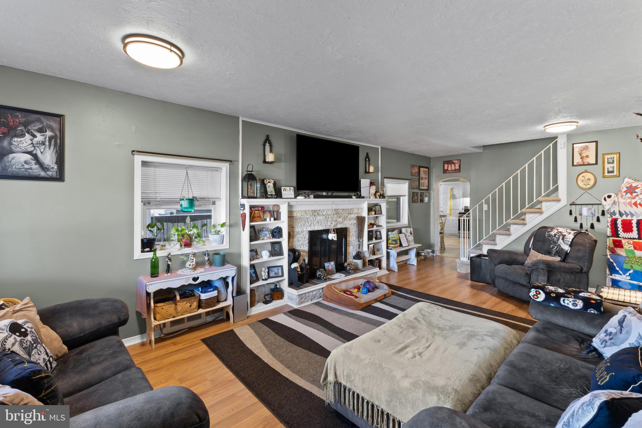 228 OAKWOOD ROAD