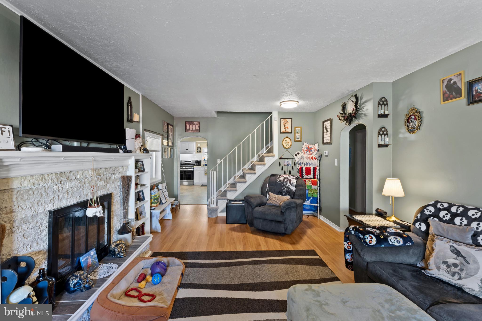 228 OAKWOOD ROAD