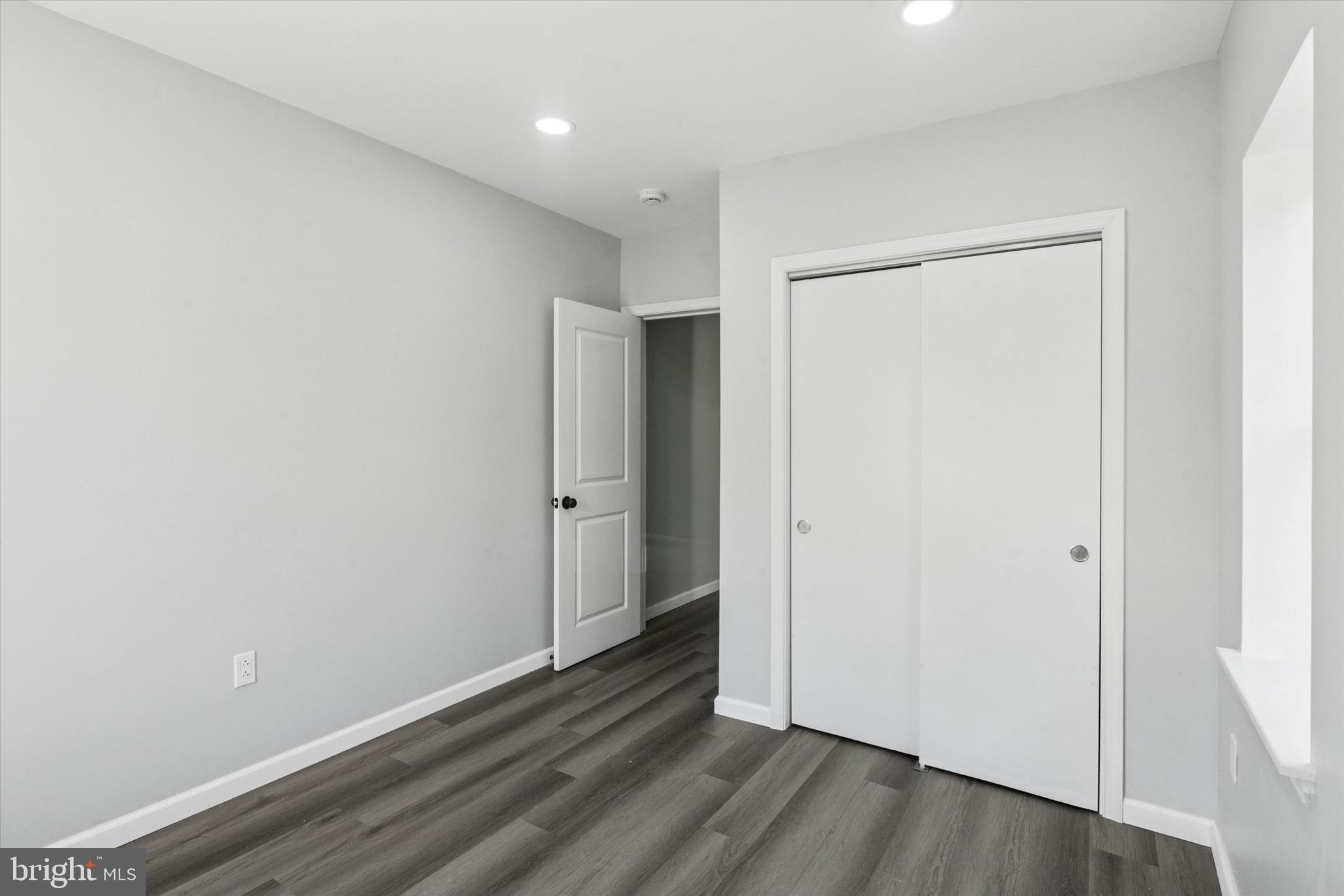 KENSINGTON - Residential