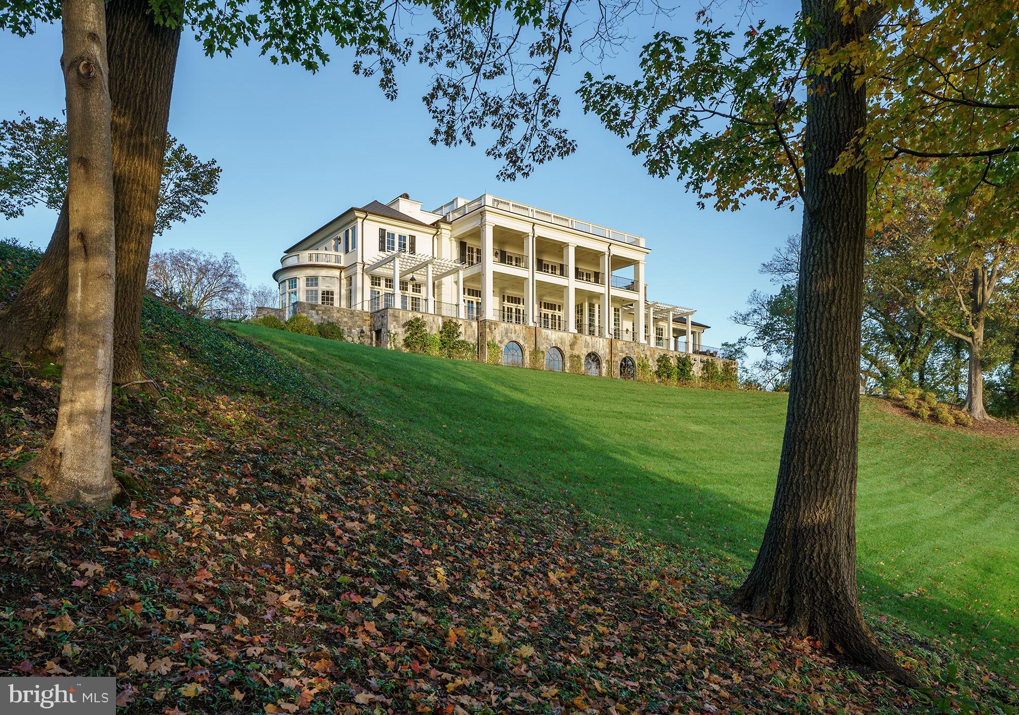 WELLINGTON - Residential