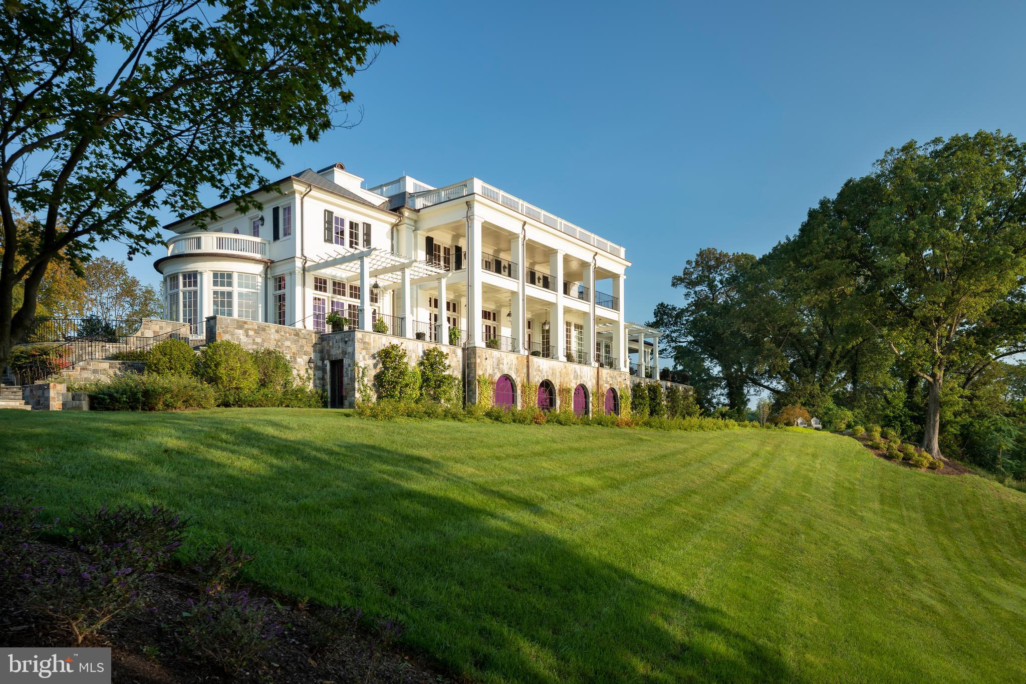 WELLINGTON - Residential