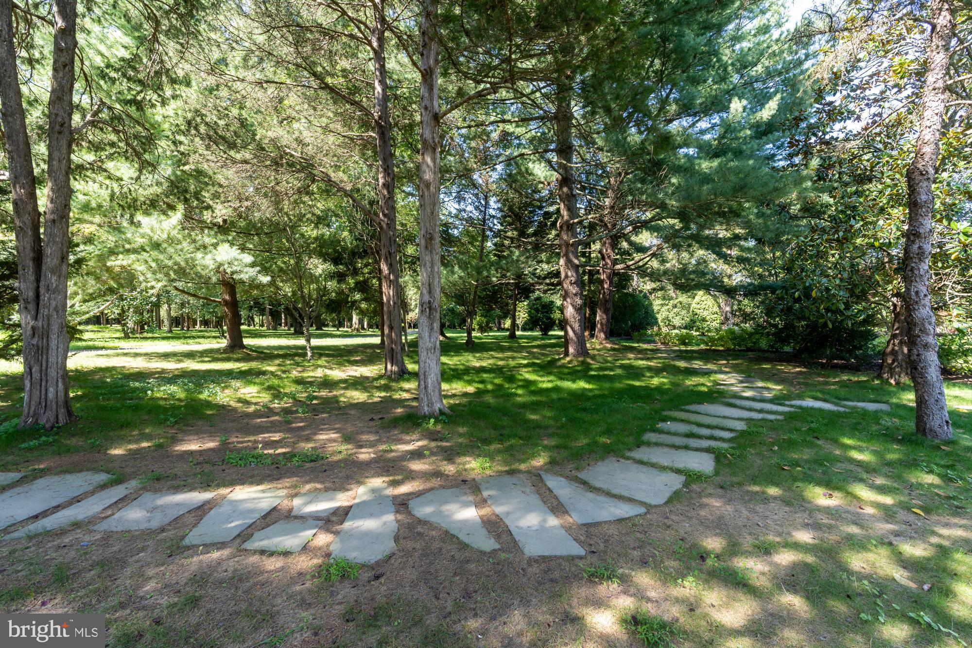 WELLINGTON - Residential