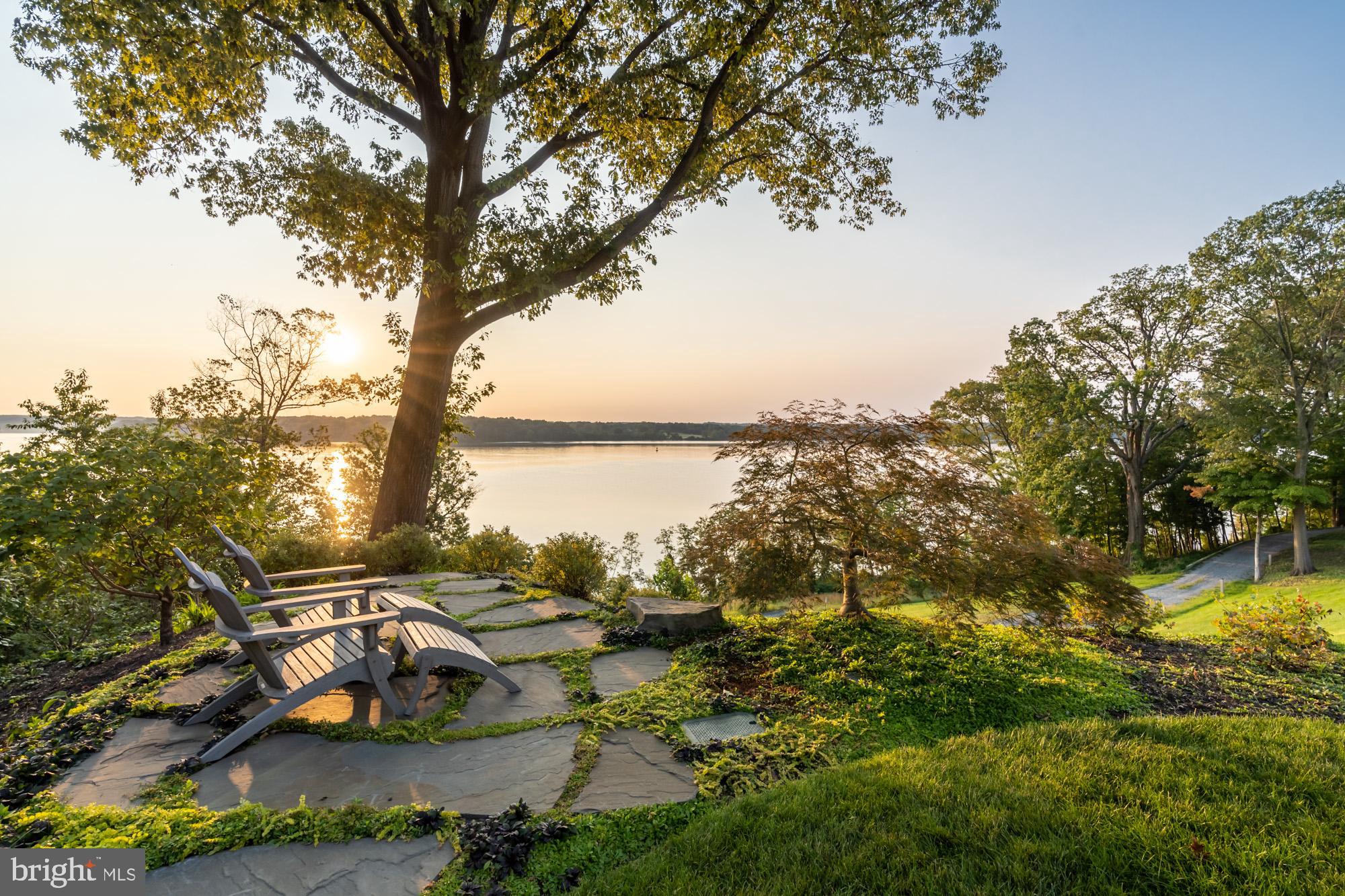 WELLINGTON - Residential