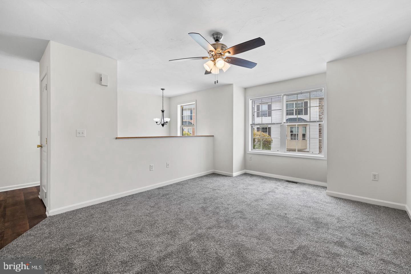 27 SHADY TREE COURT
